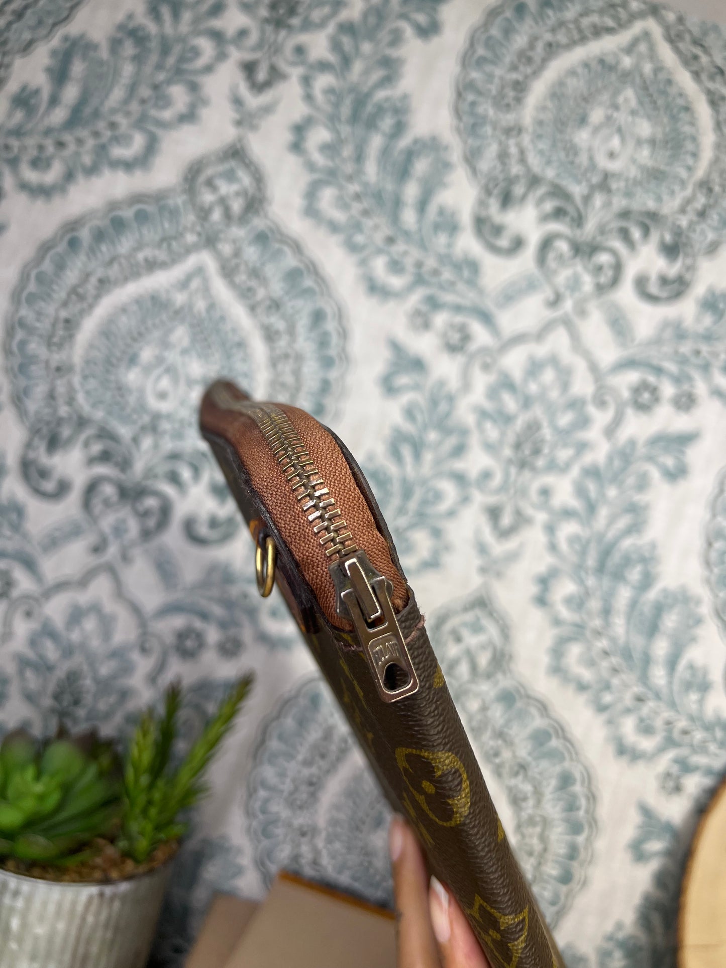 Louis Vuitton Portfolio Vintage Case