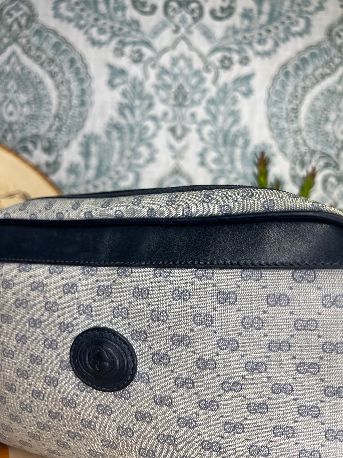 Micro Gucci Navy Vintage Clutch