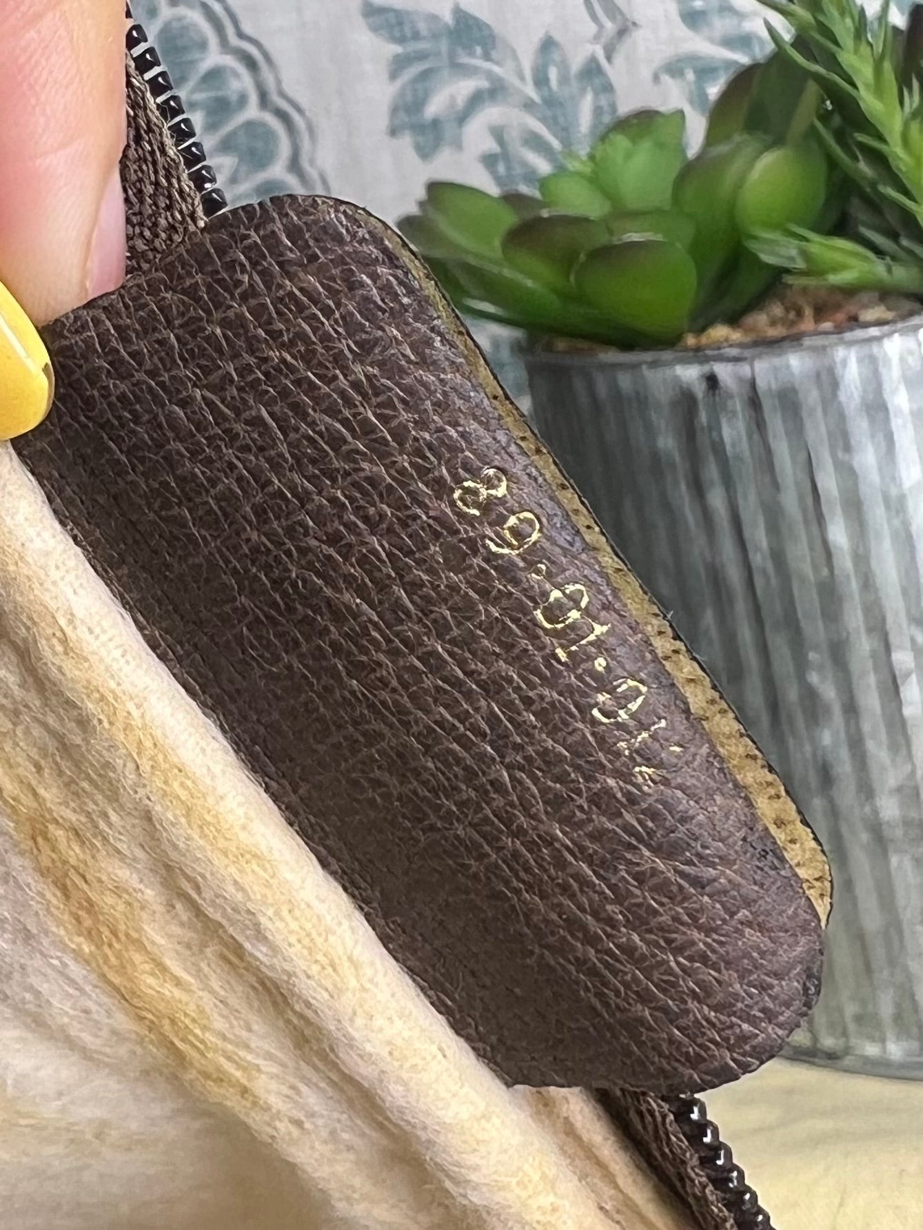 Gucci Supreme Brown Sherry Line Pouch