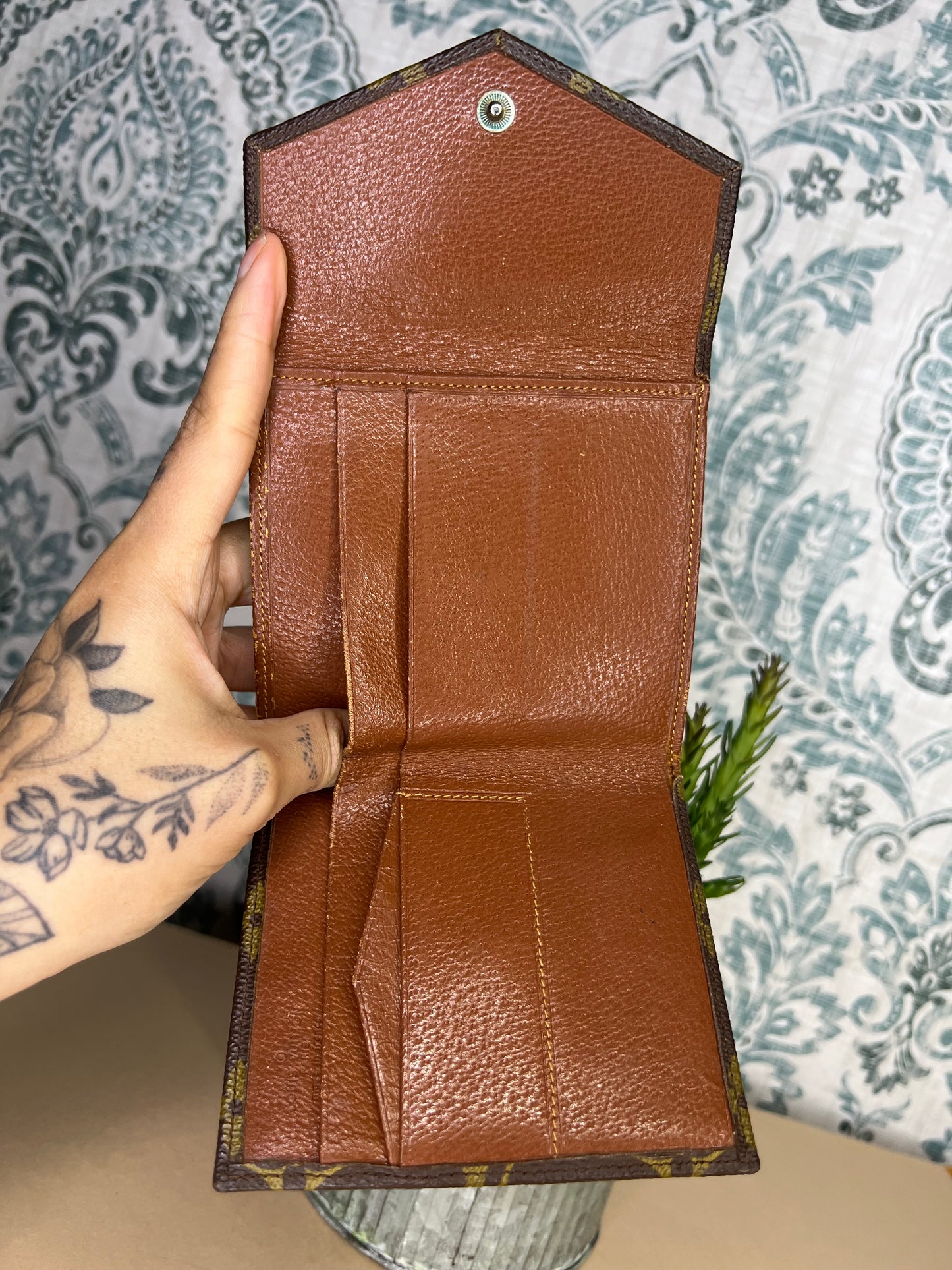 Louis Vuitton Monogram Elise Wallet