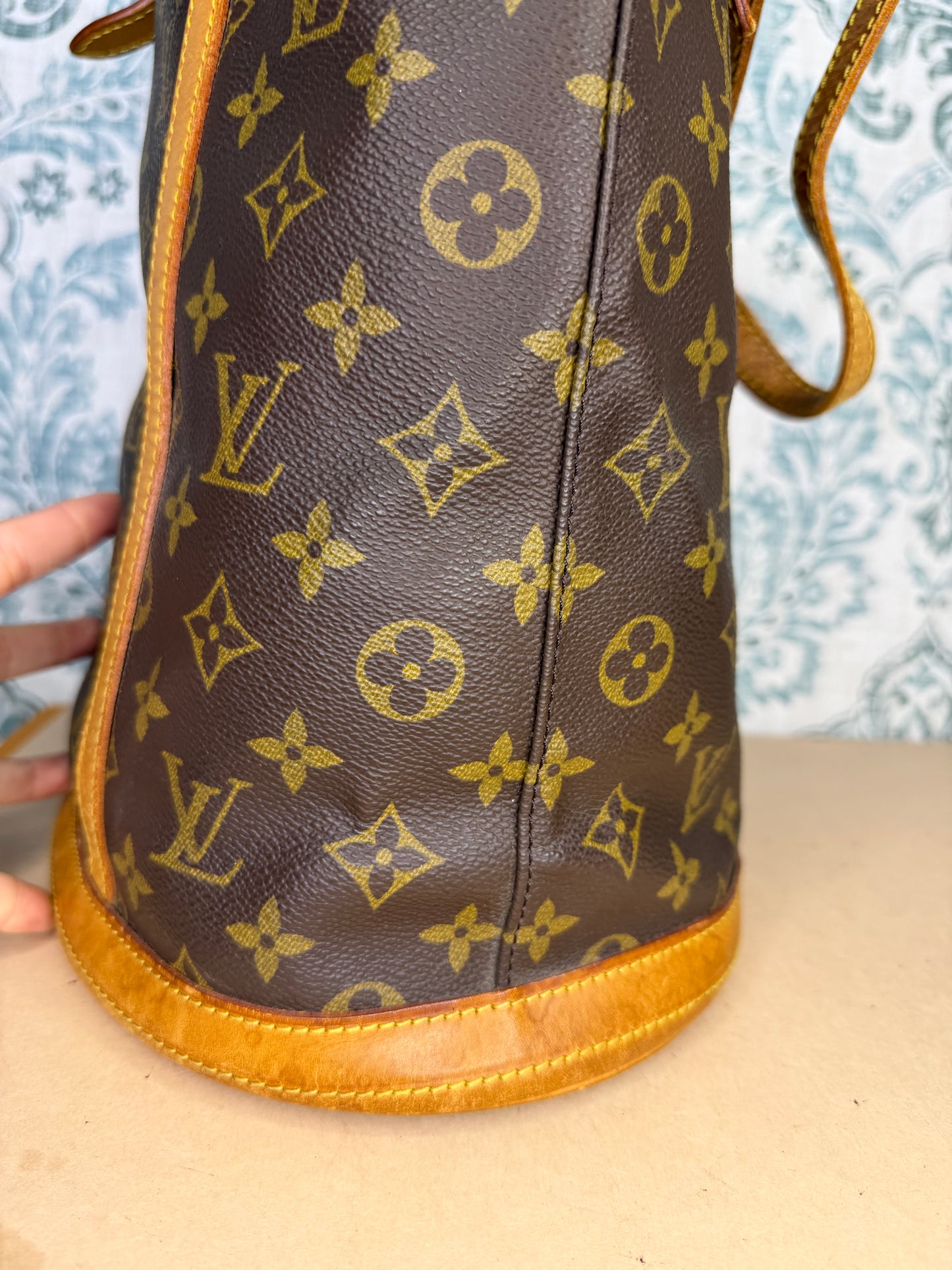 Louis Vuitton Bucket GM