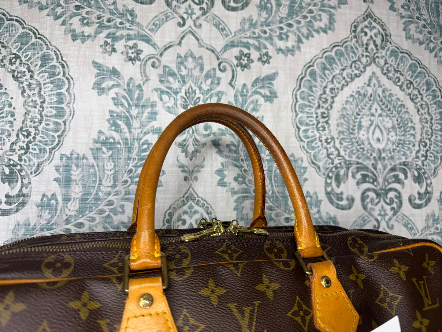 Louis Vuitton Porte Documents Voyage GM