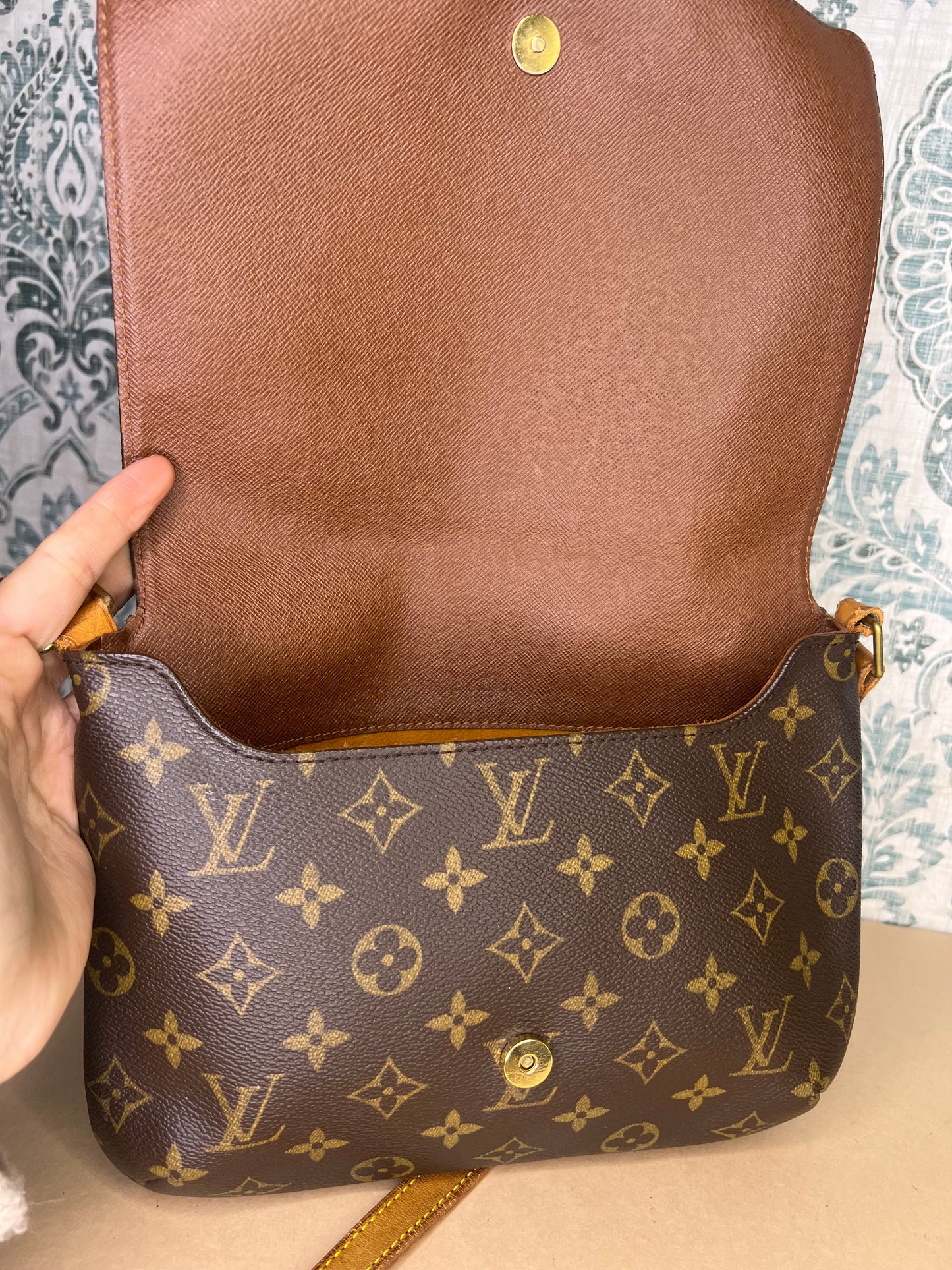 Louis Vuitton Musette Tango - Long Strap