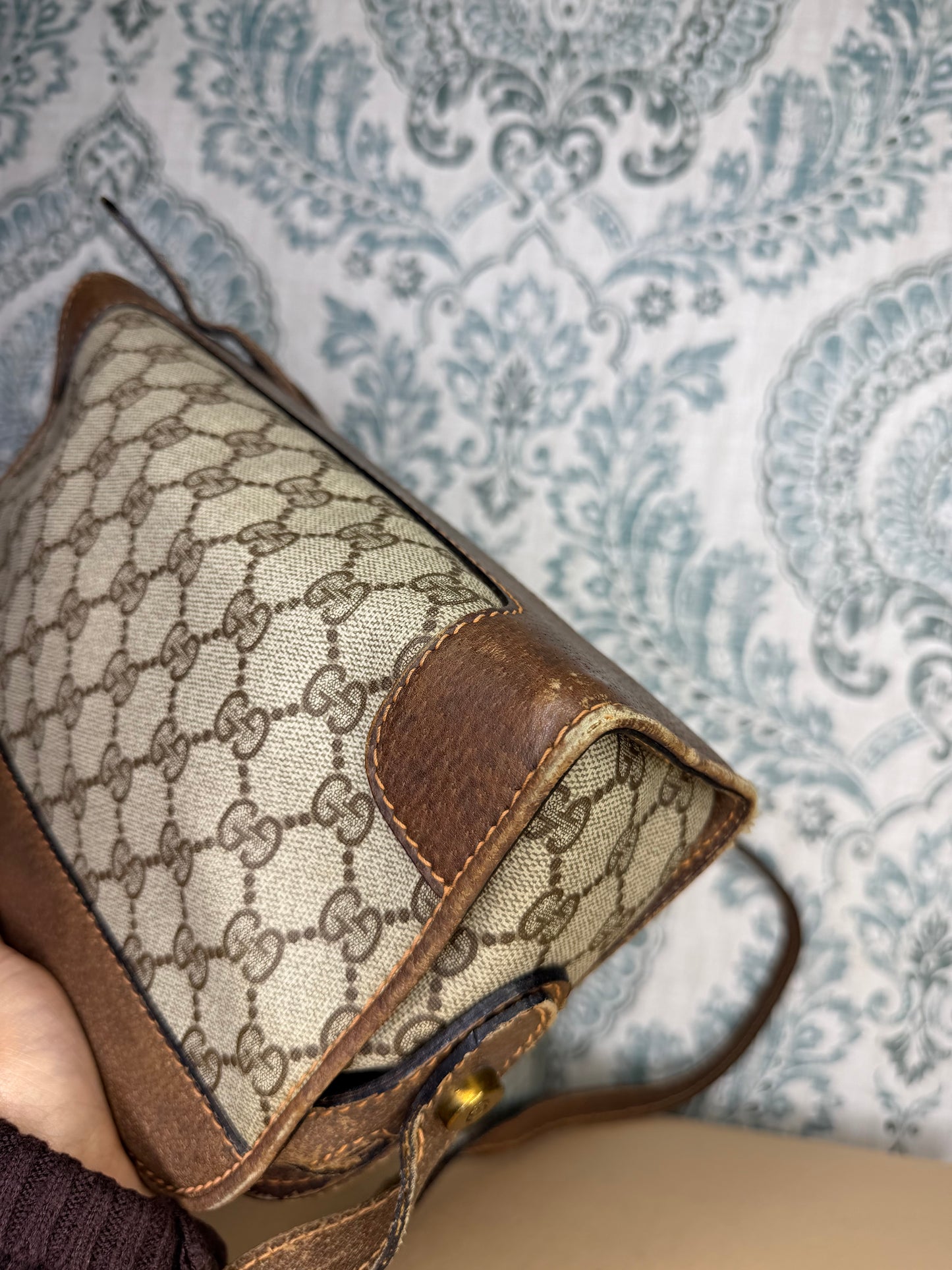 Gucci Supreme Vintage Purse