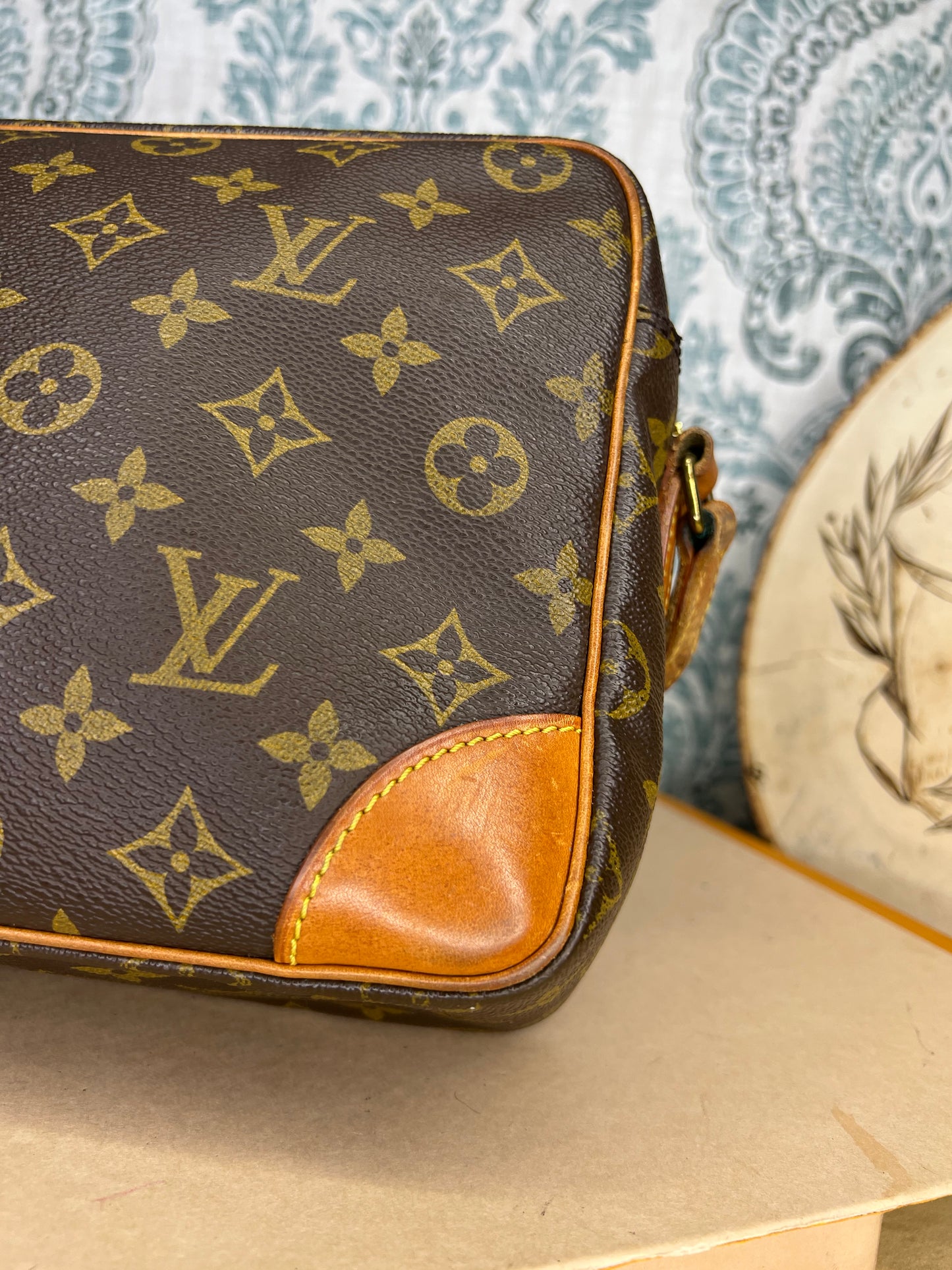 Louis Vuitton Trocadero 30