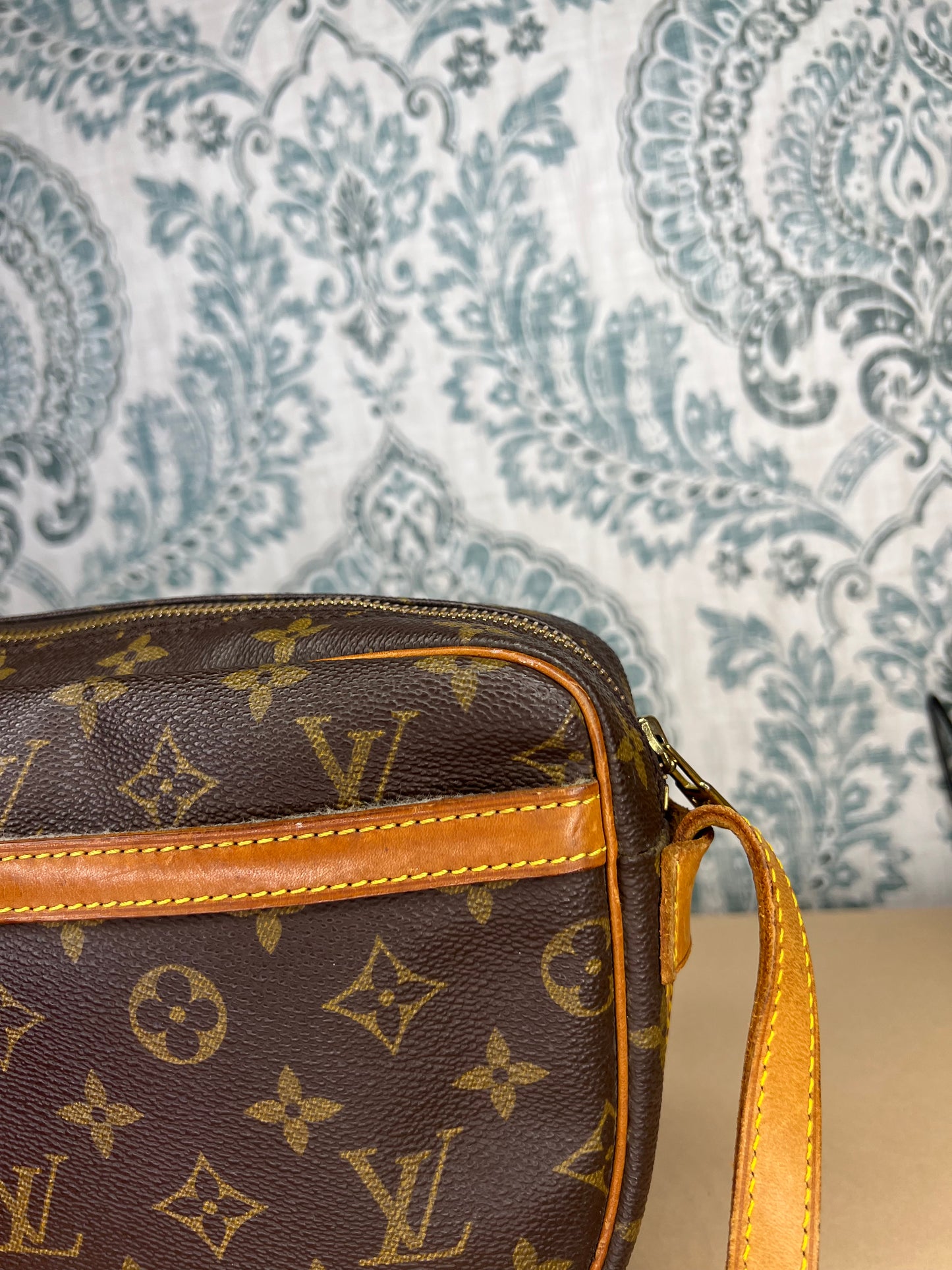 Louis Vuitton Jeune Fille MM