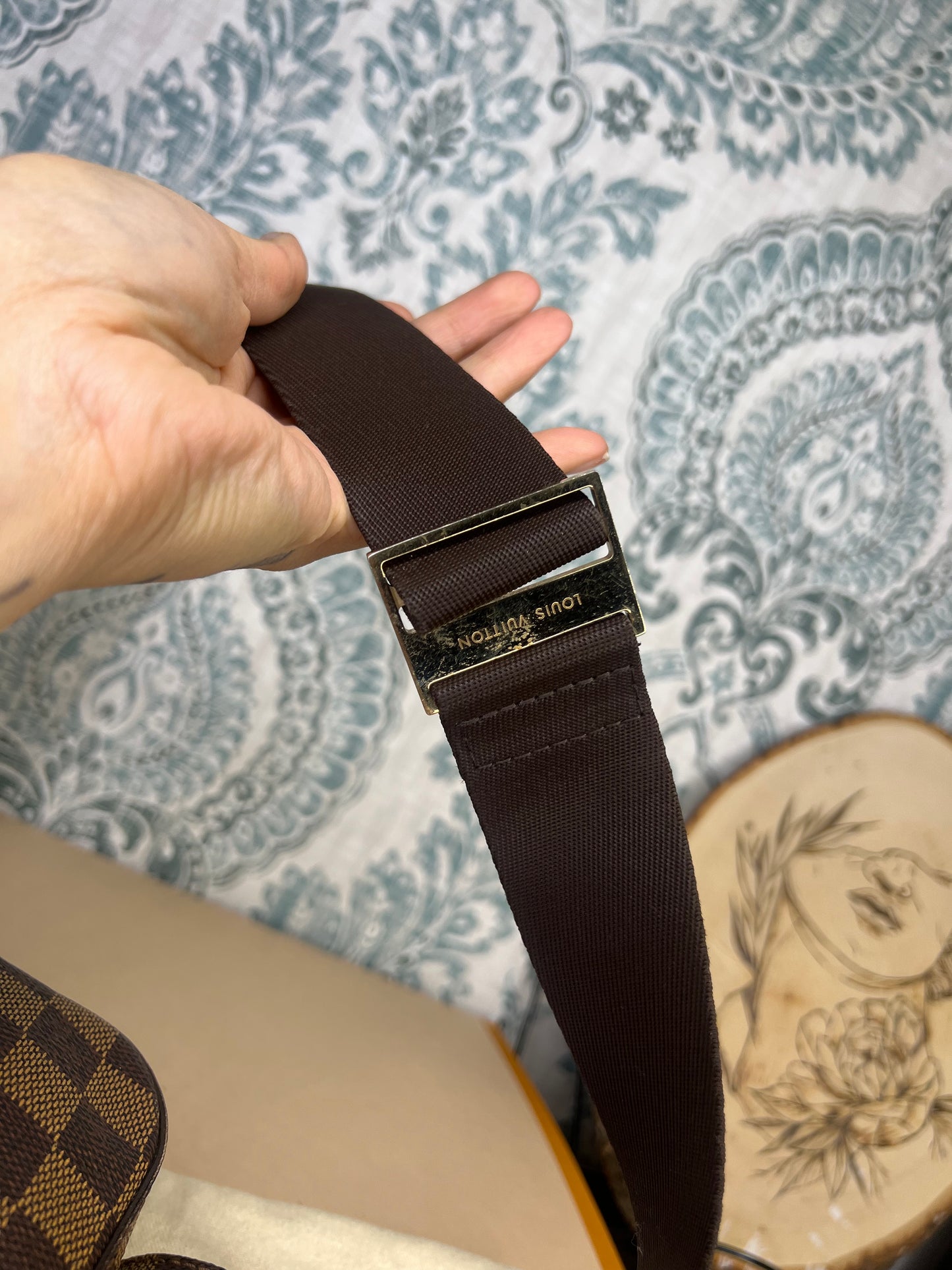 Louis Vuitton Geronimo Sling Bag