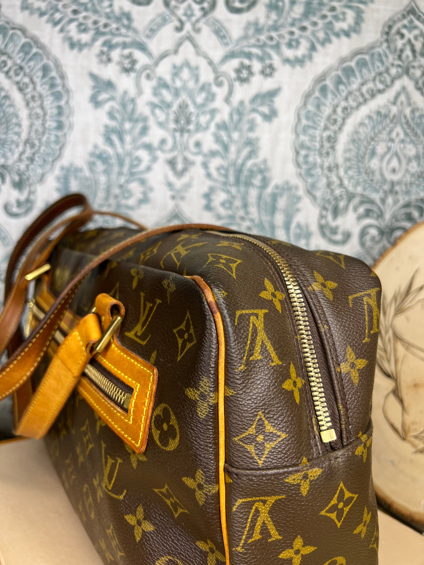 Louis Vuitton Cite GM