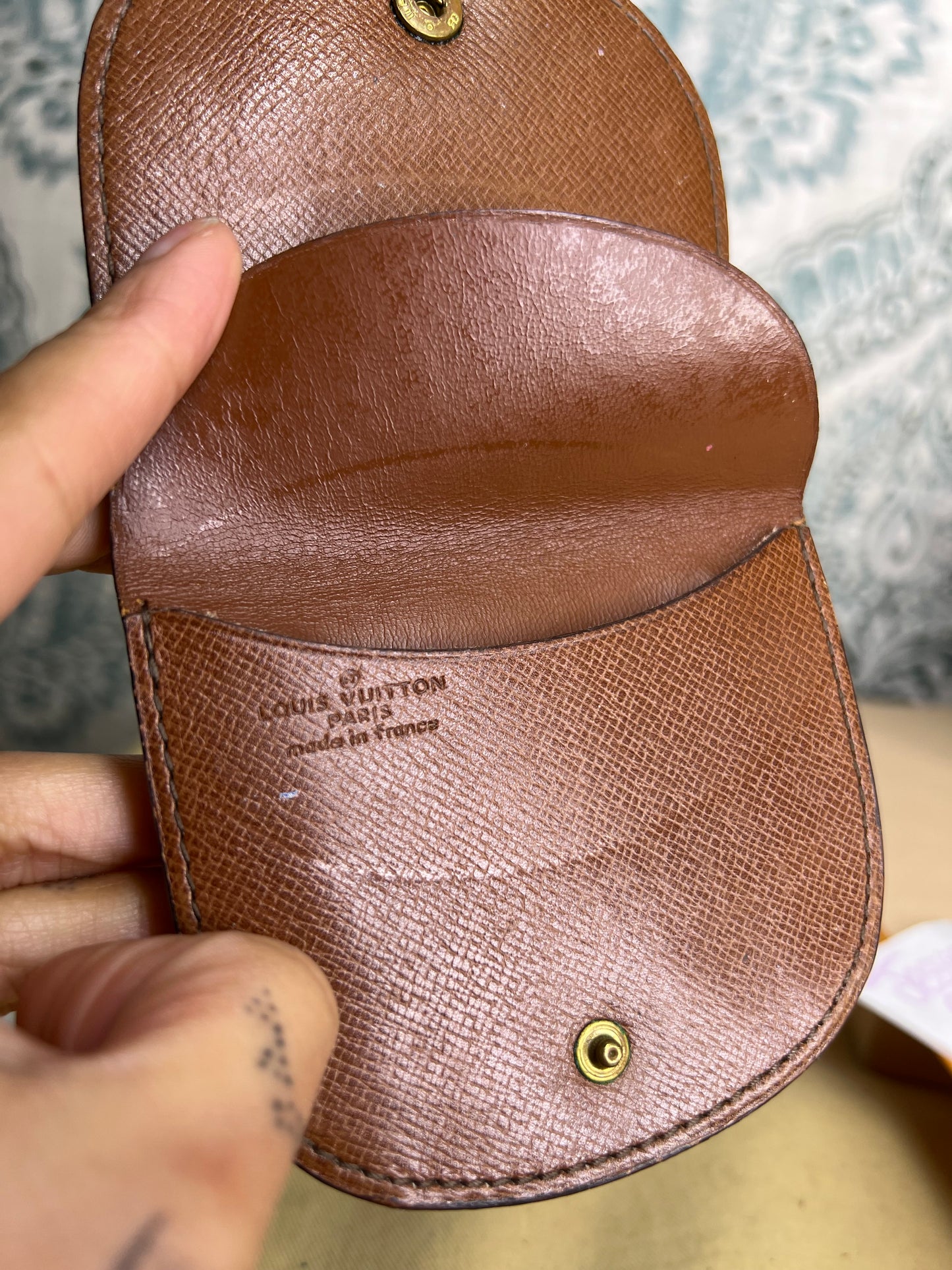 Louis Vuitton Porte Monnaie Gousset Coin / Card Case