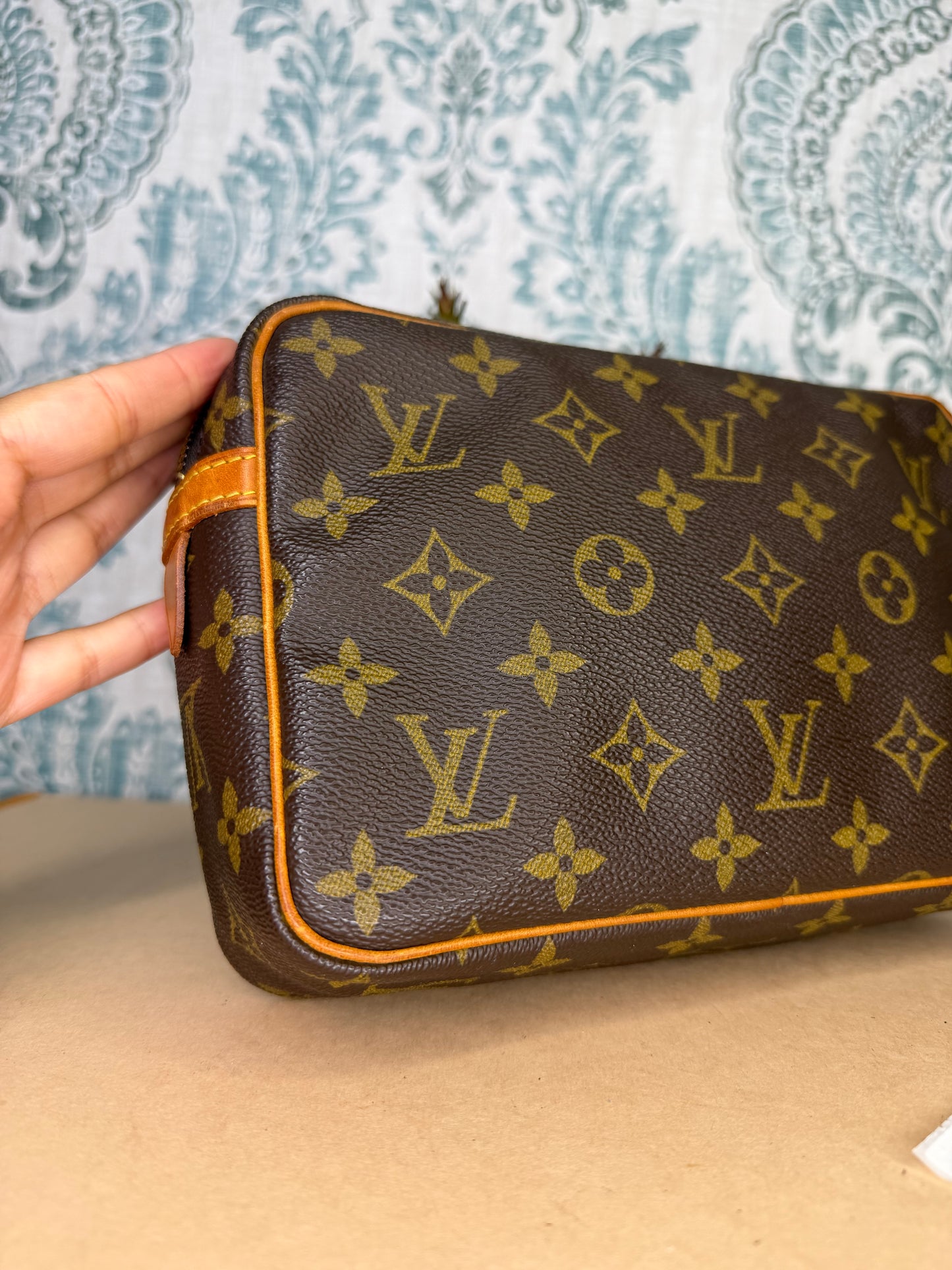 Louis Vuitton Compiegne 23