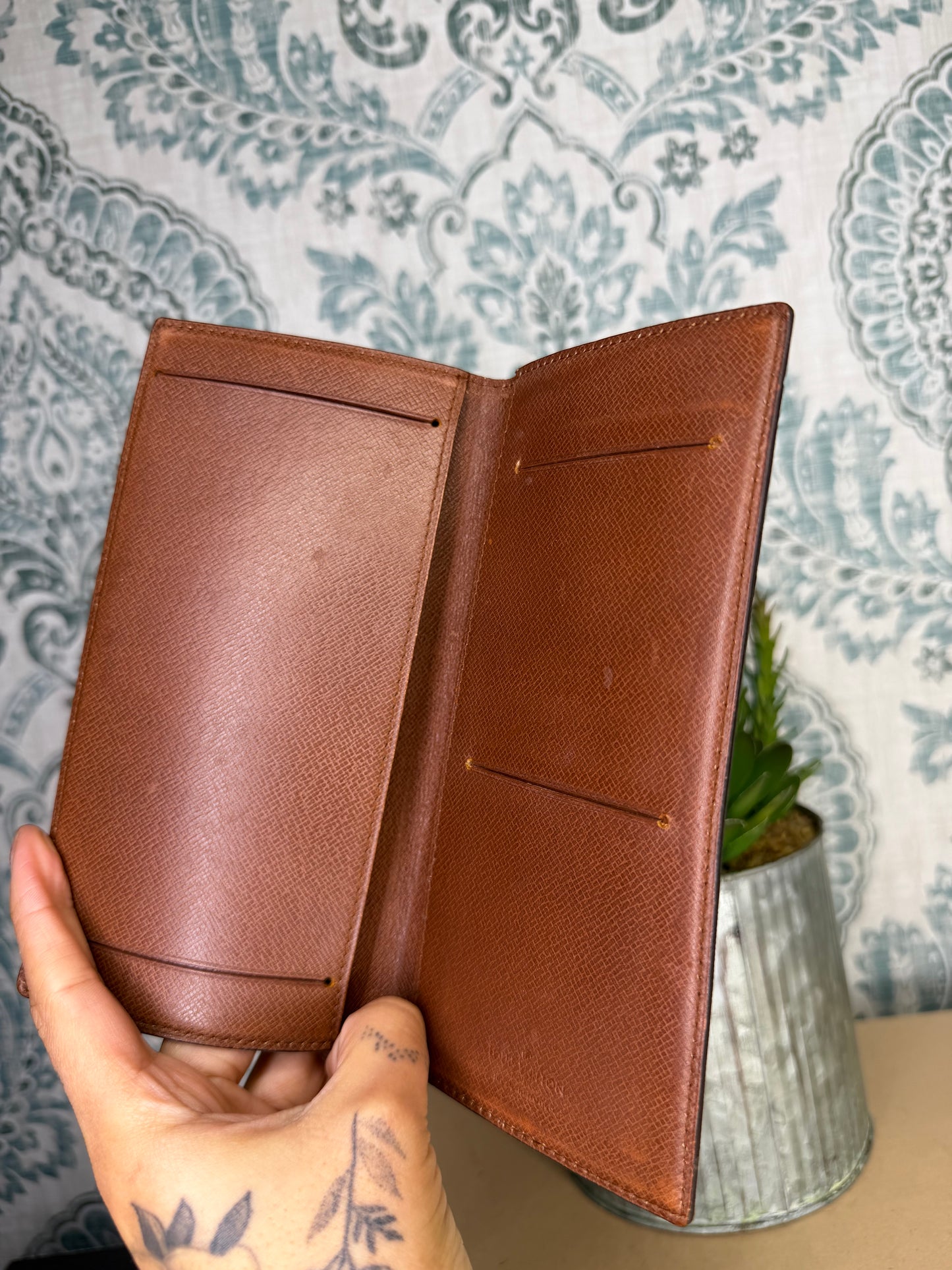 Louis Vuitton Monogram Checkbook Wallet/Cover