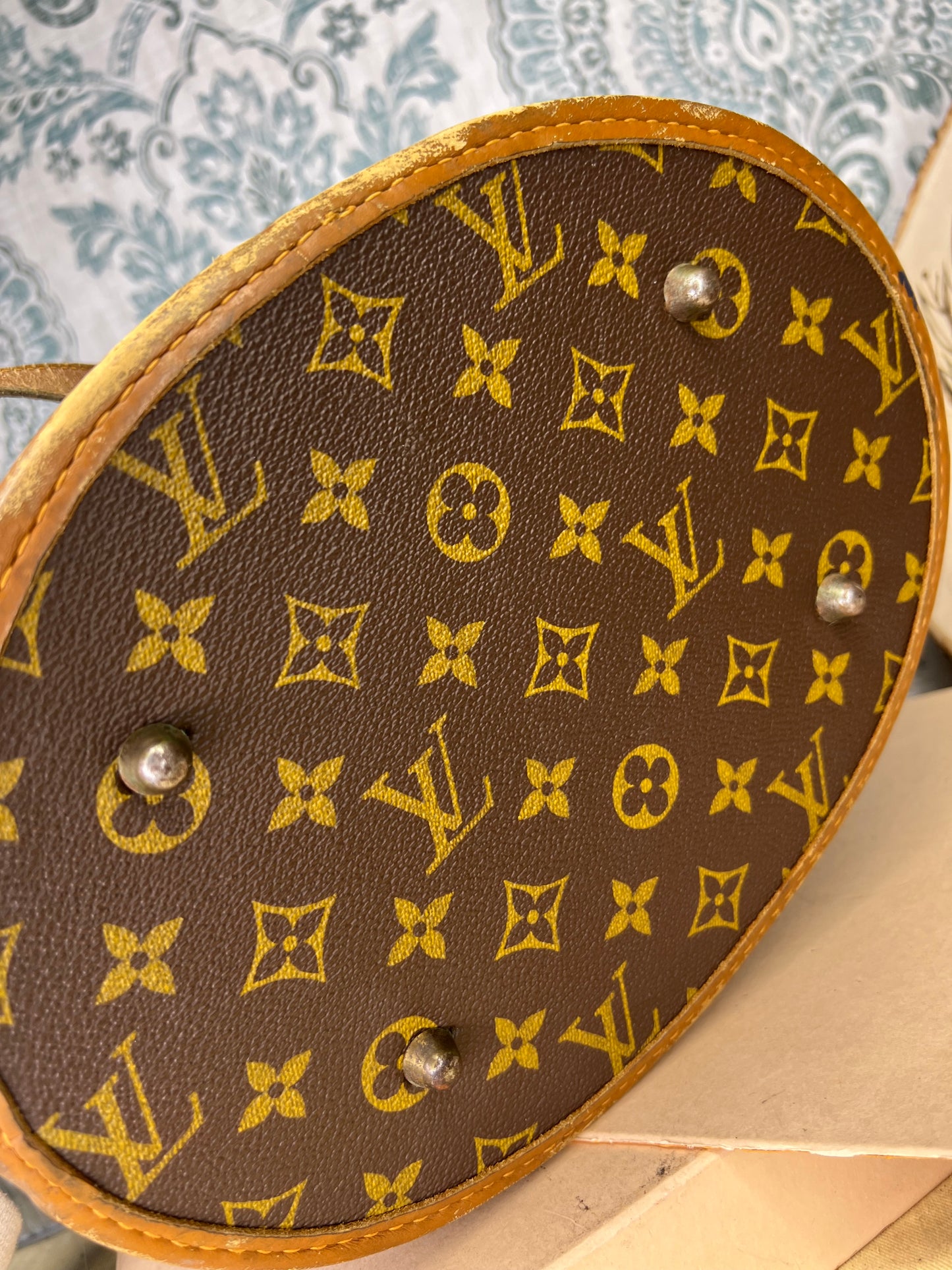 Louis Vuitton French Company Bucket GM