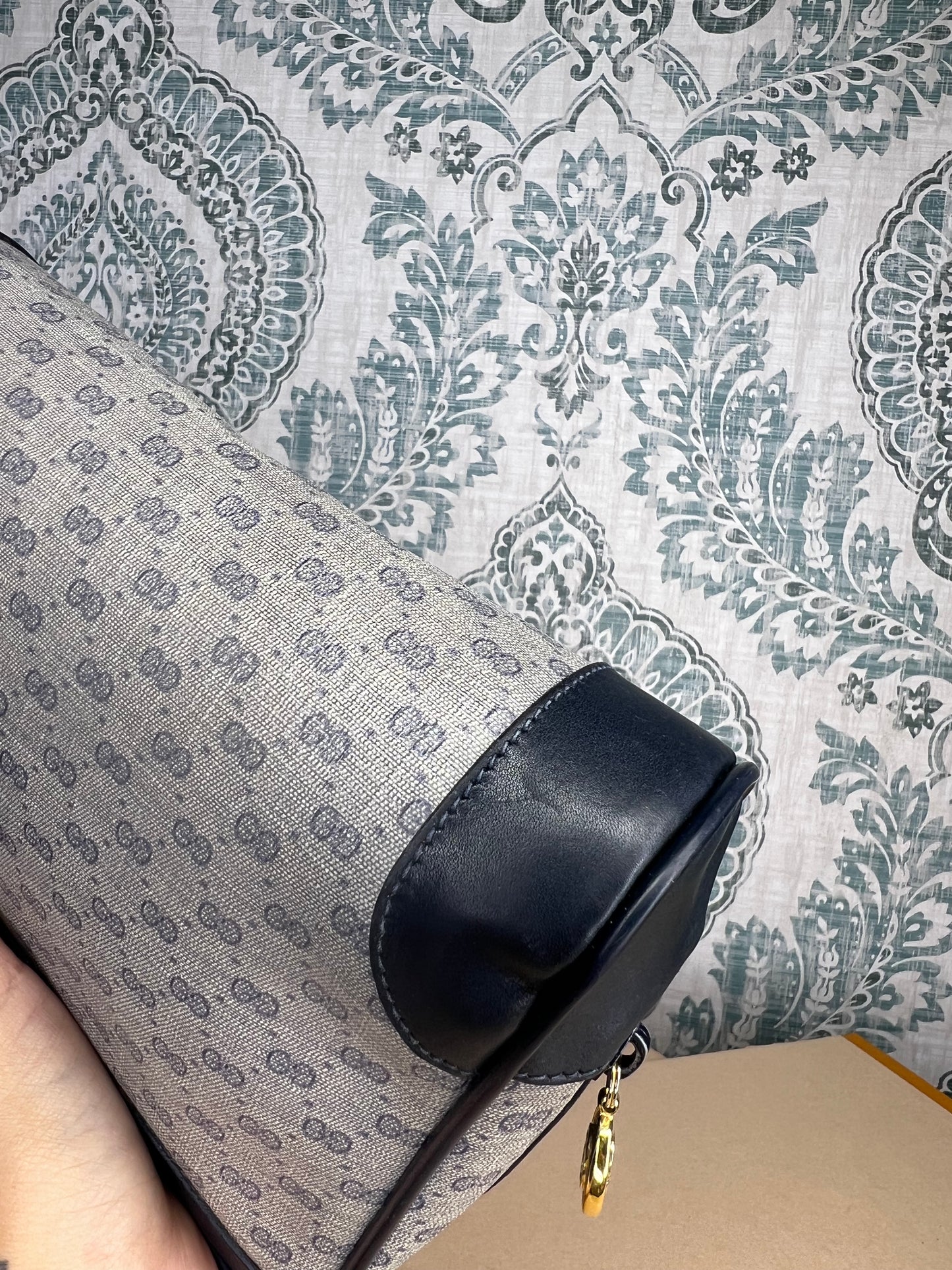 Micro Gucci Navy Vintage Clutch