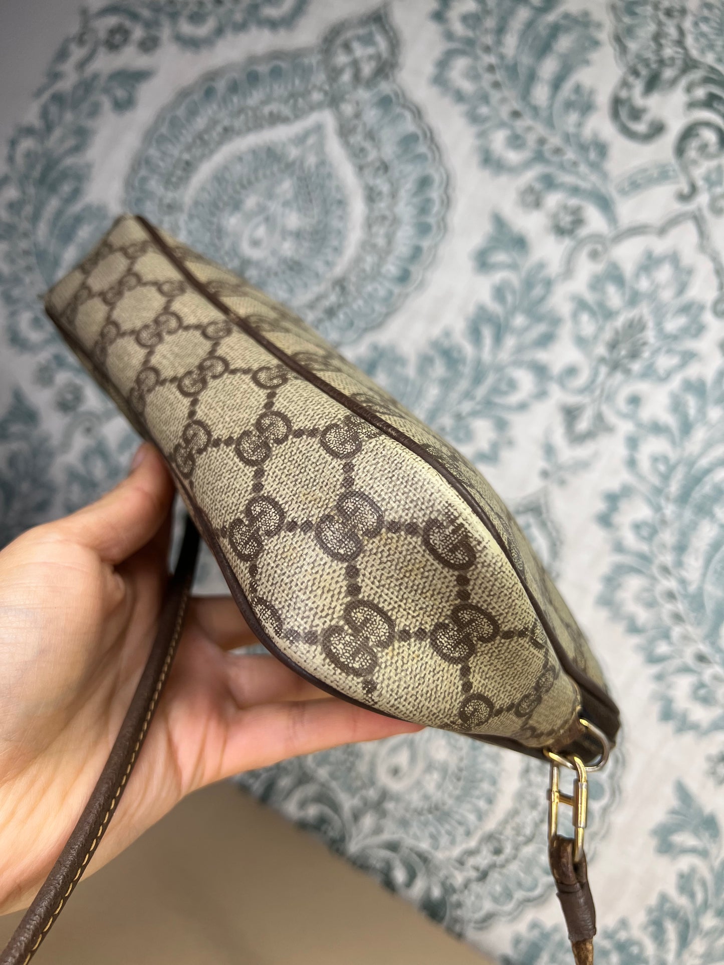 Gucci Supreme Vintage Purse