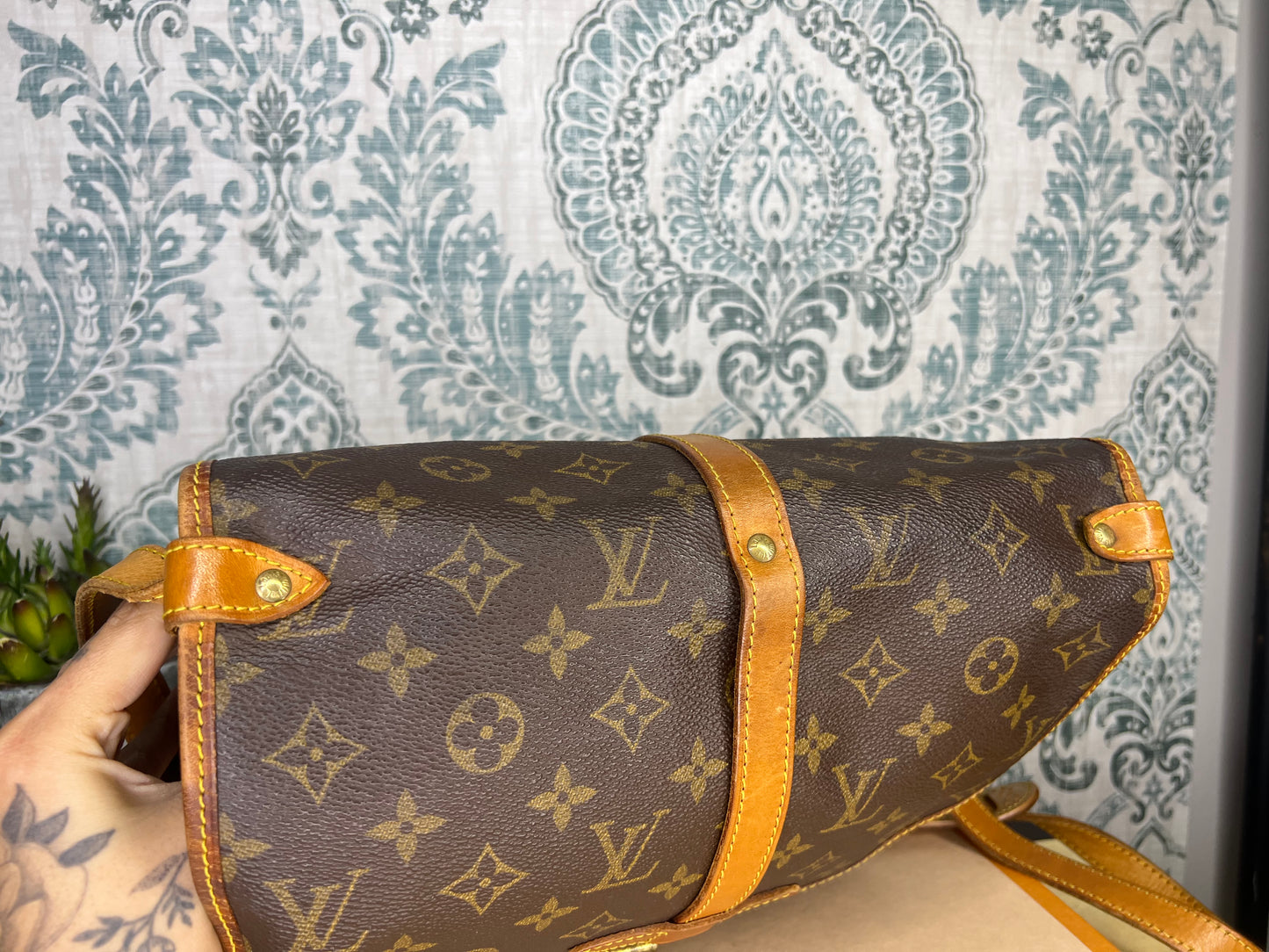 Louis Vuitton Saumur 30