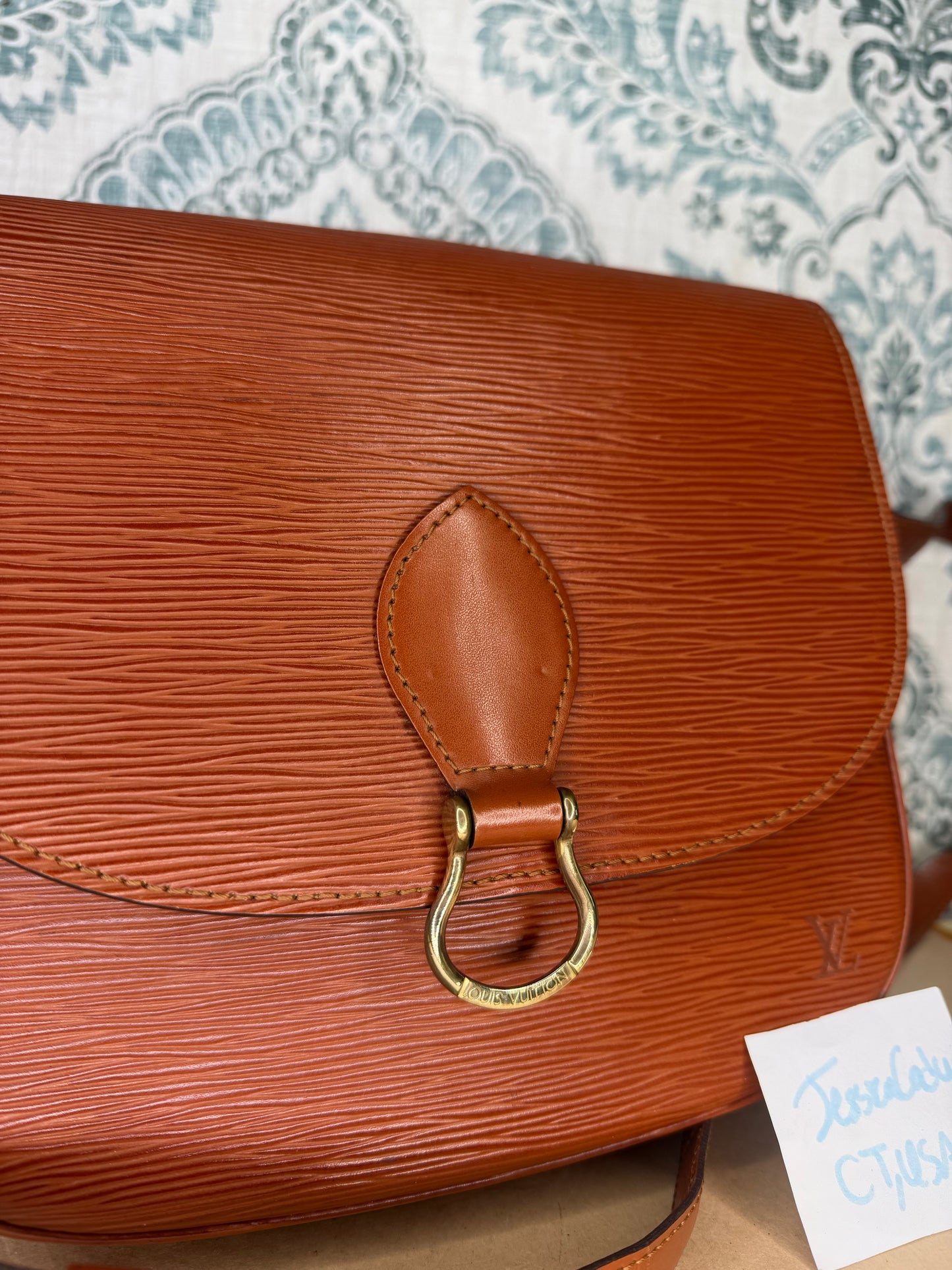 Louis Vuitton Epi Saint Cloud GM