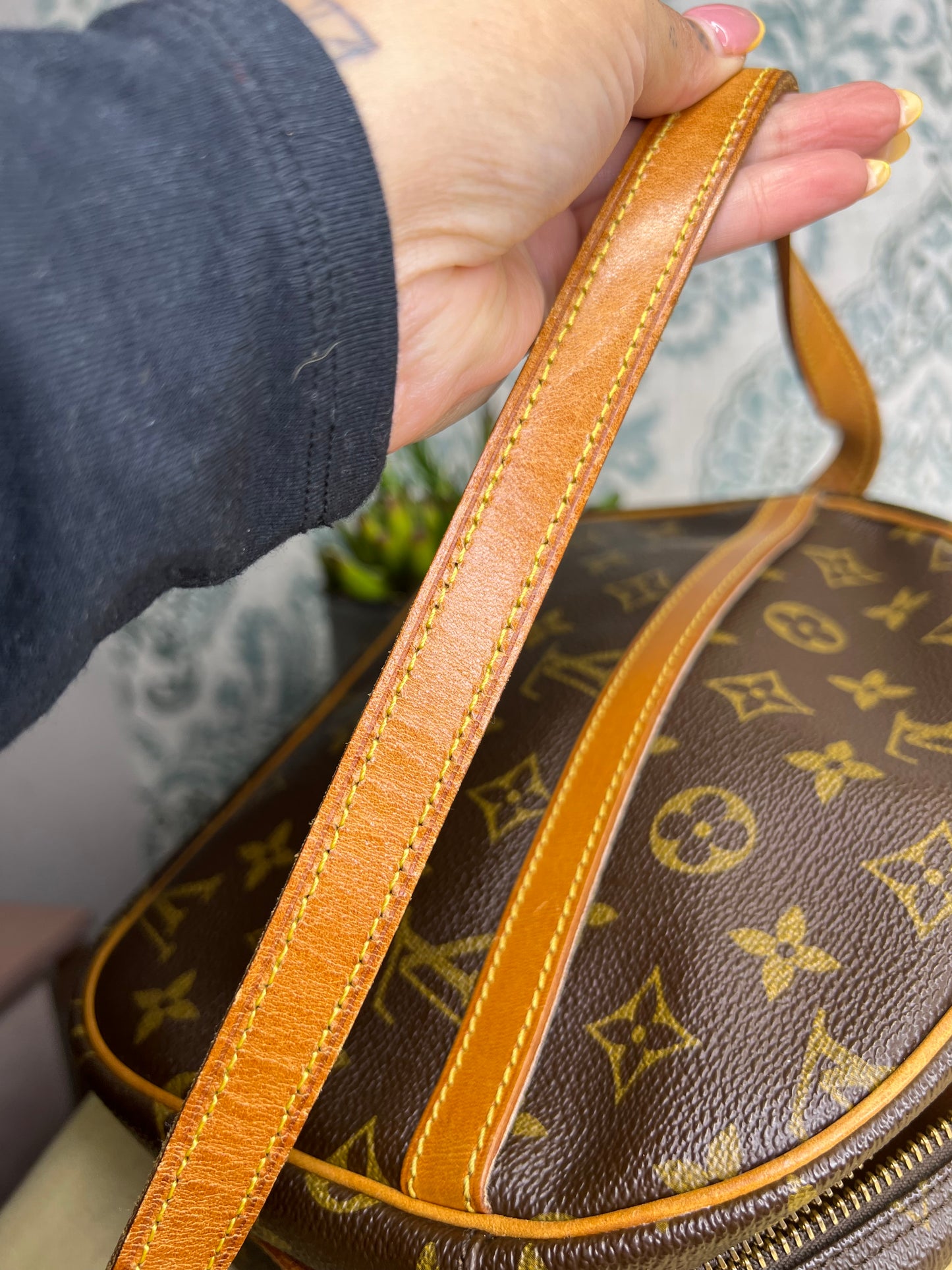 Louis Vuitton Senlis