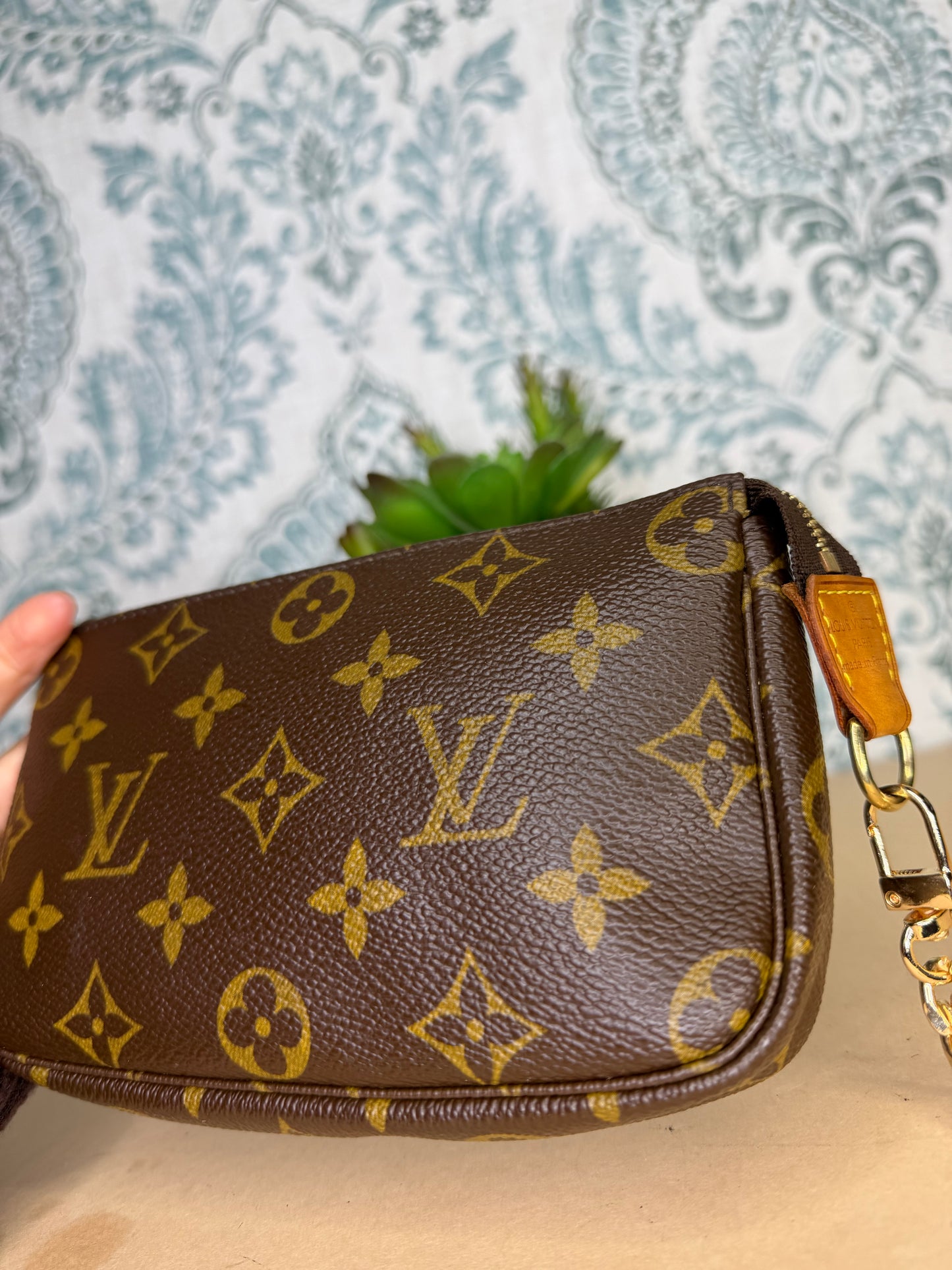 Louis Vuitton Monogram Bucket Pochette #1