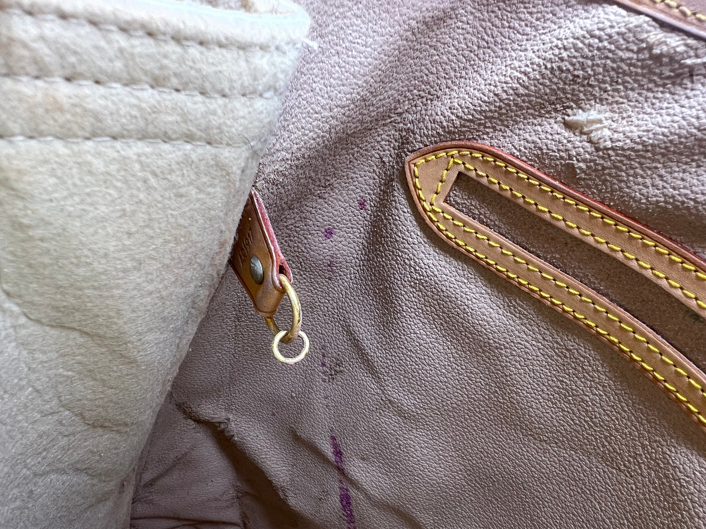 Louis Vuitton Monogram Bucket GM