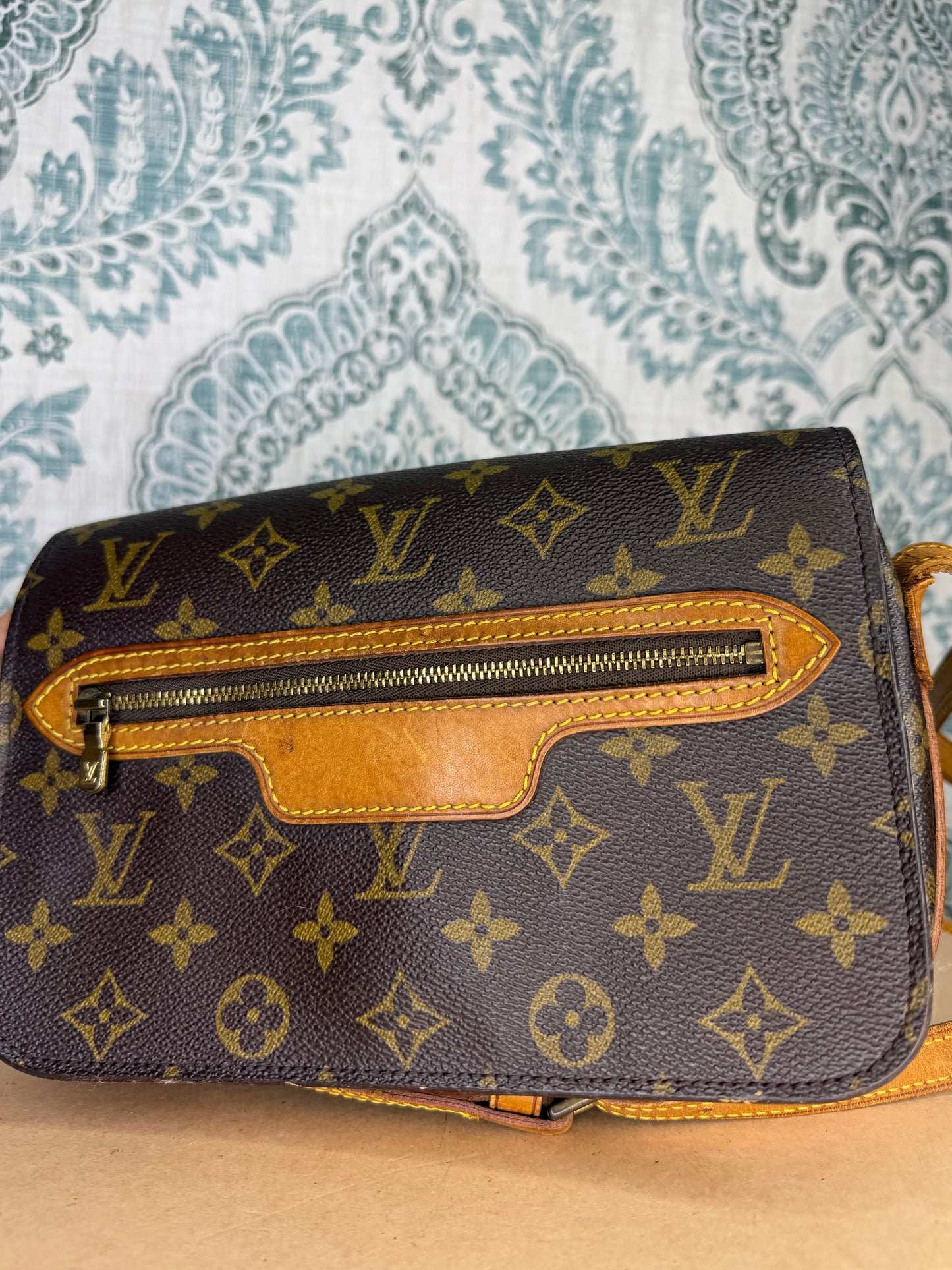 Louis Vuitton Saint Germain 24