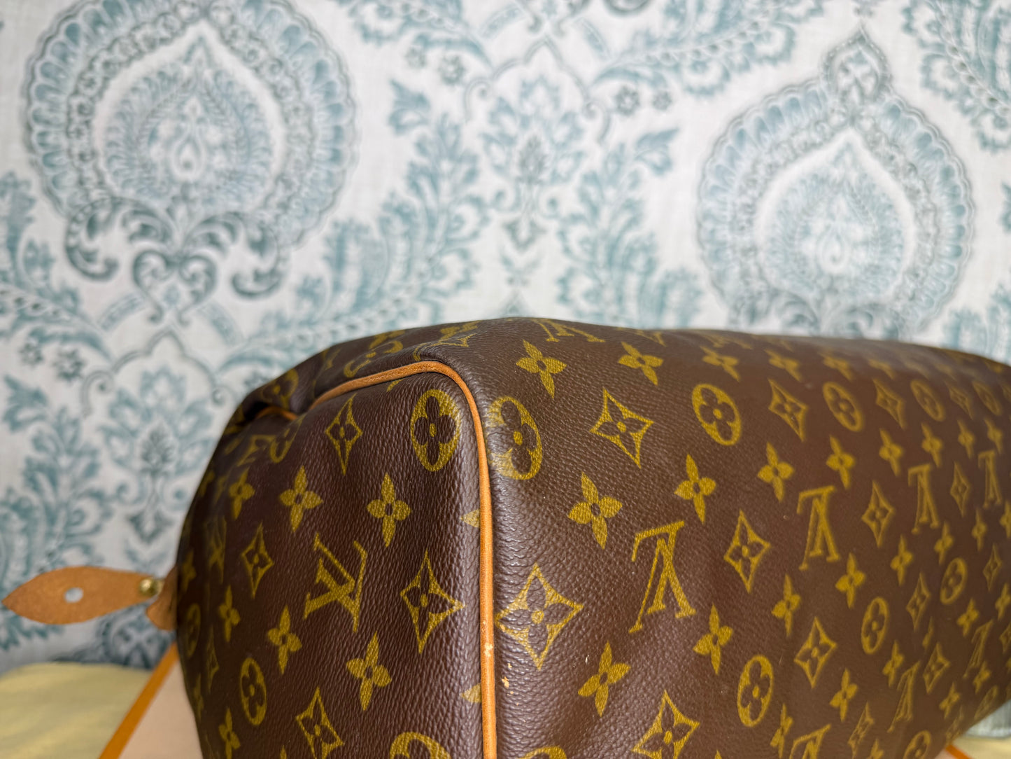 Louis Vuitton Speedy 40