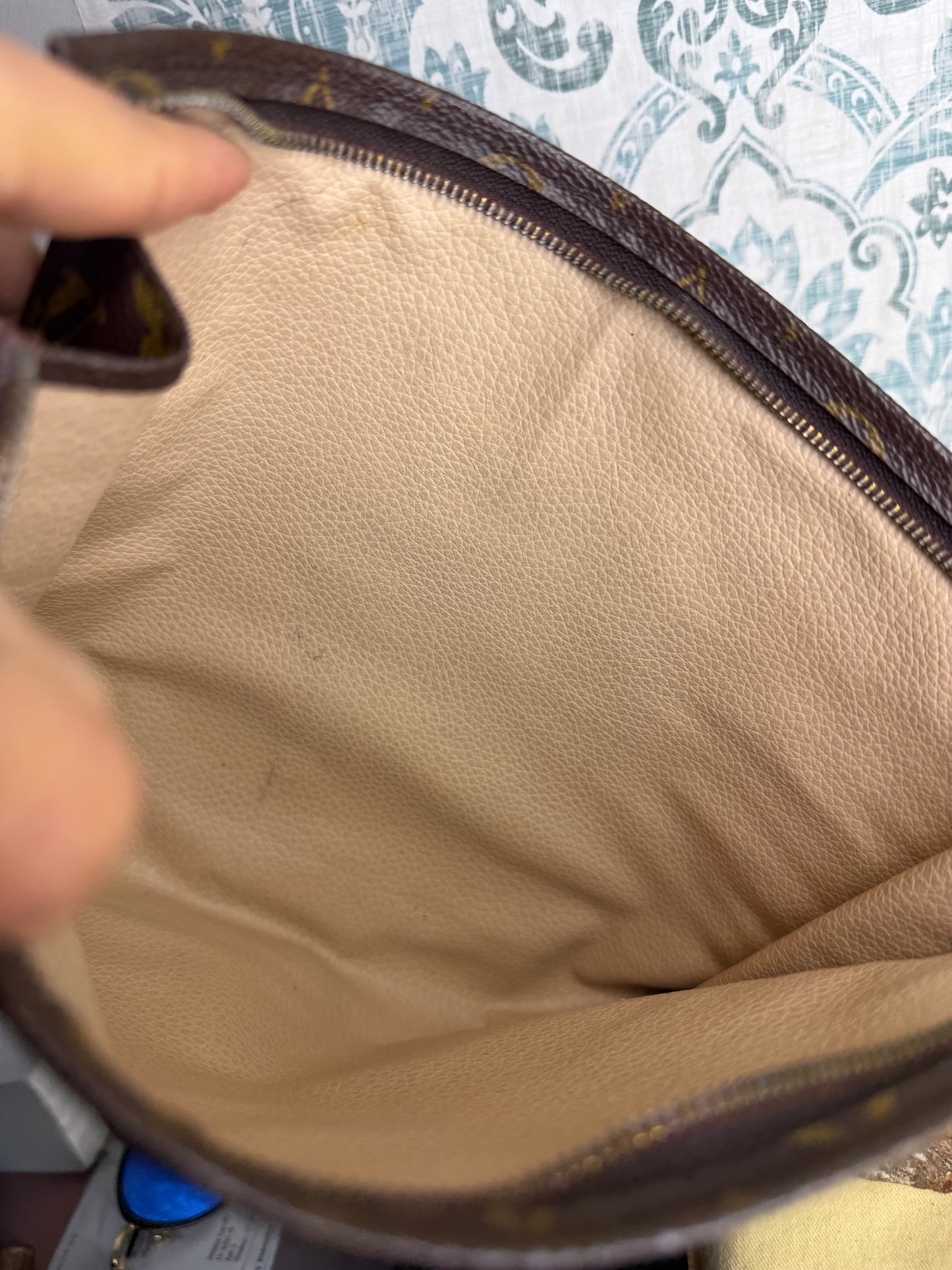 Louis Vuitton Toiletry 26 #3 (needs new zipper)