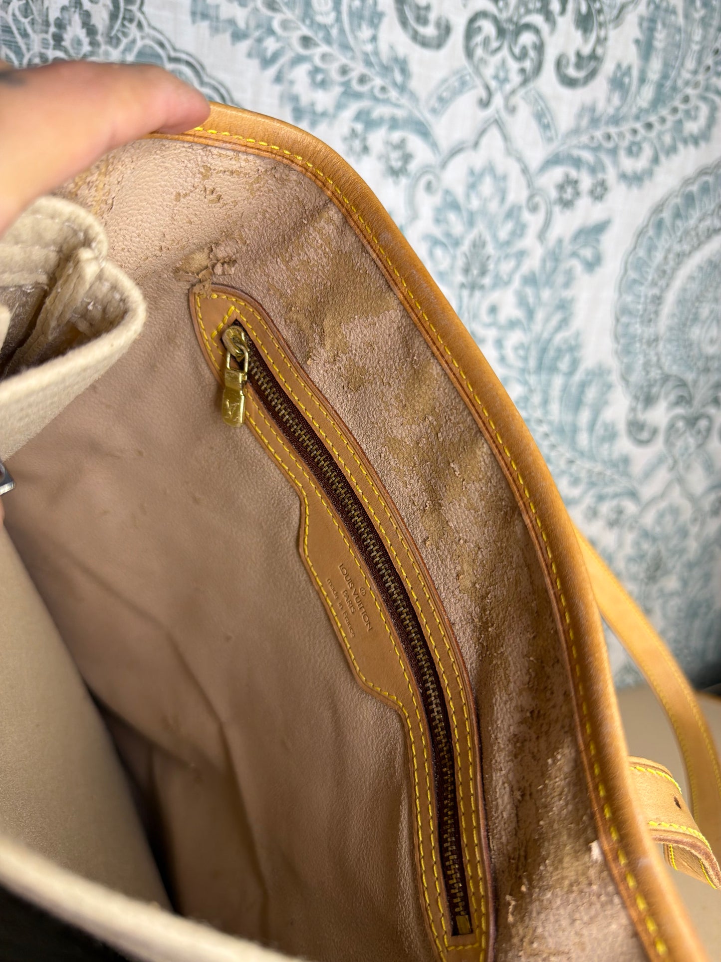 Louis Vuitton Bucket GM