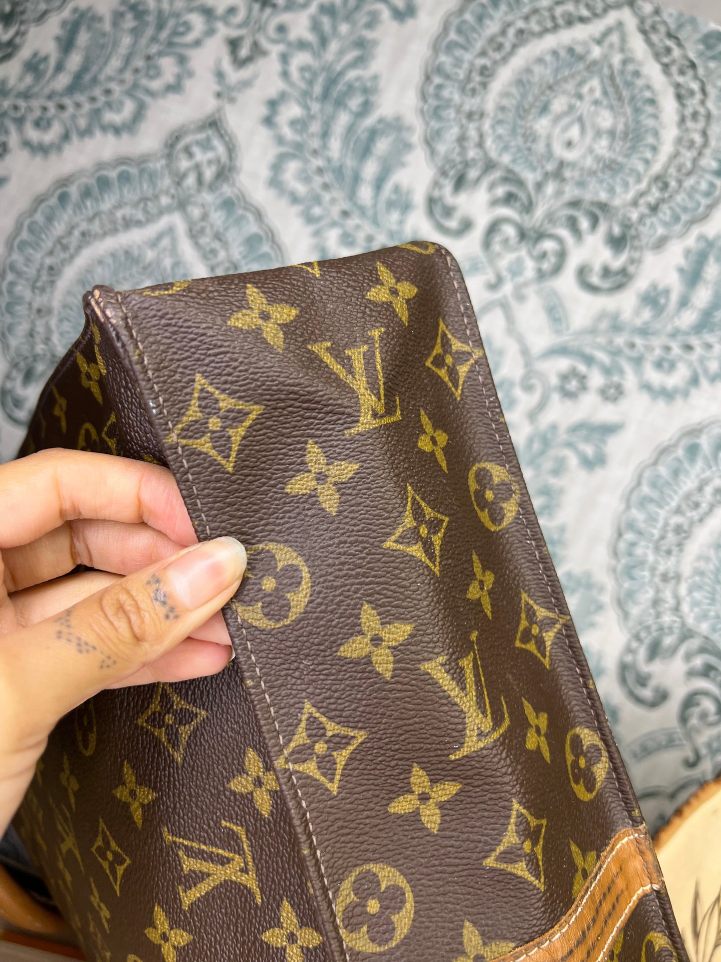 Louis Vuitton French Company Sac Plat