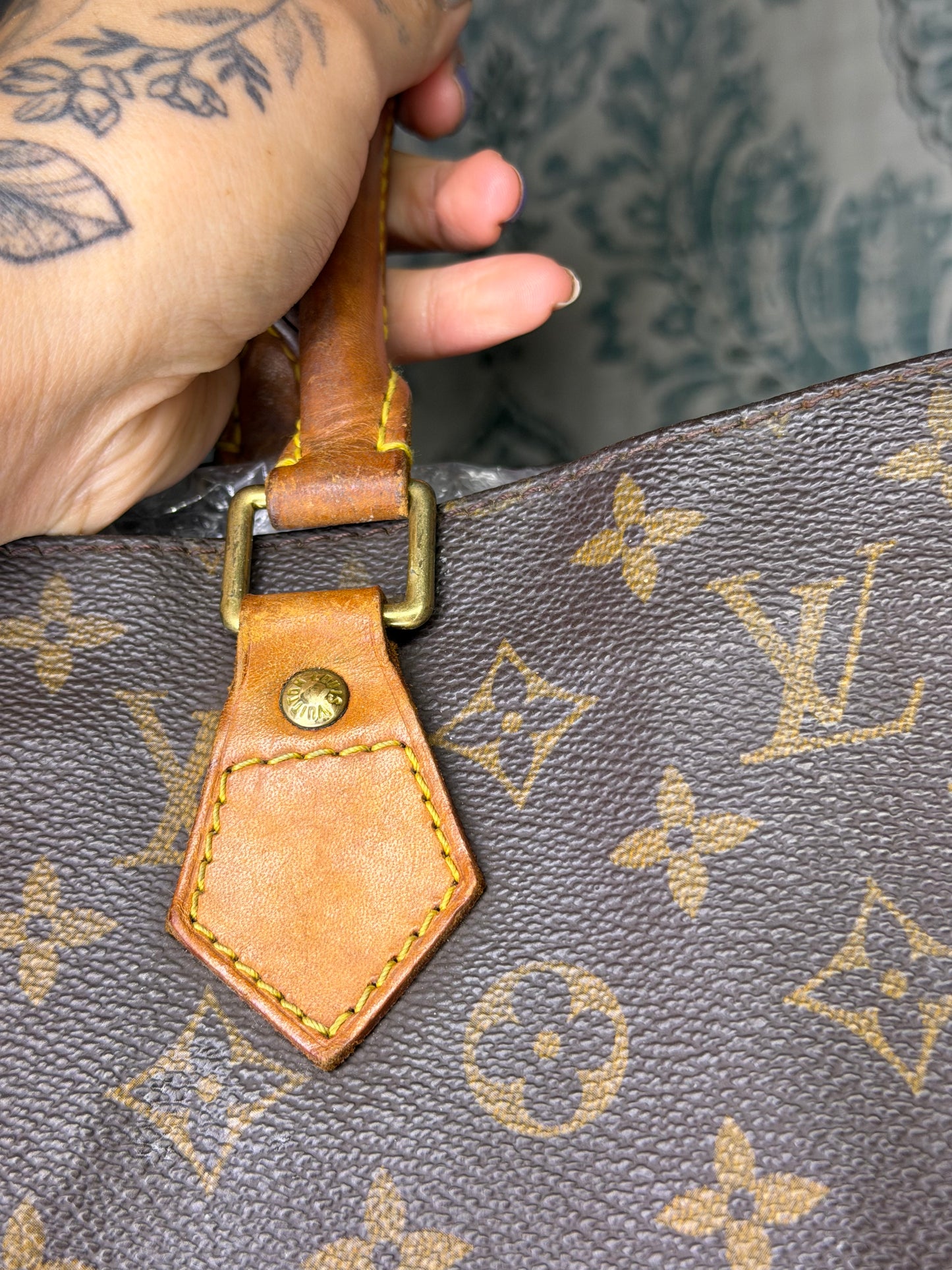 Louis Vuitton Sac Plat