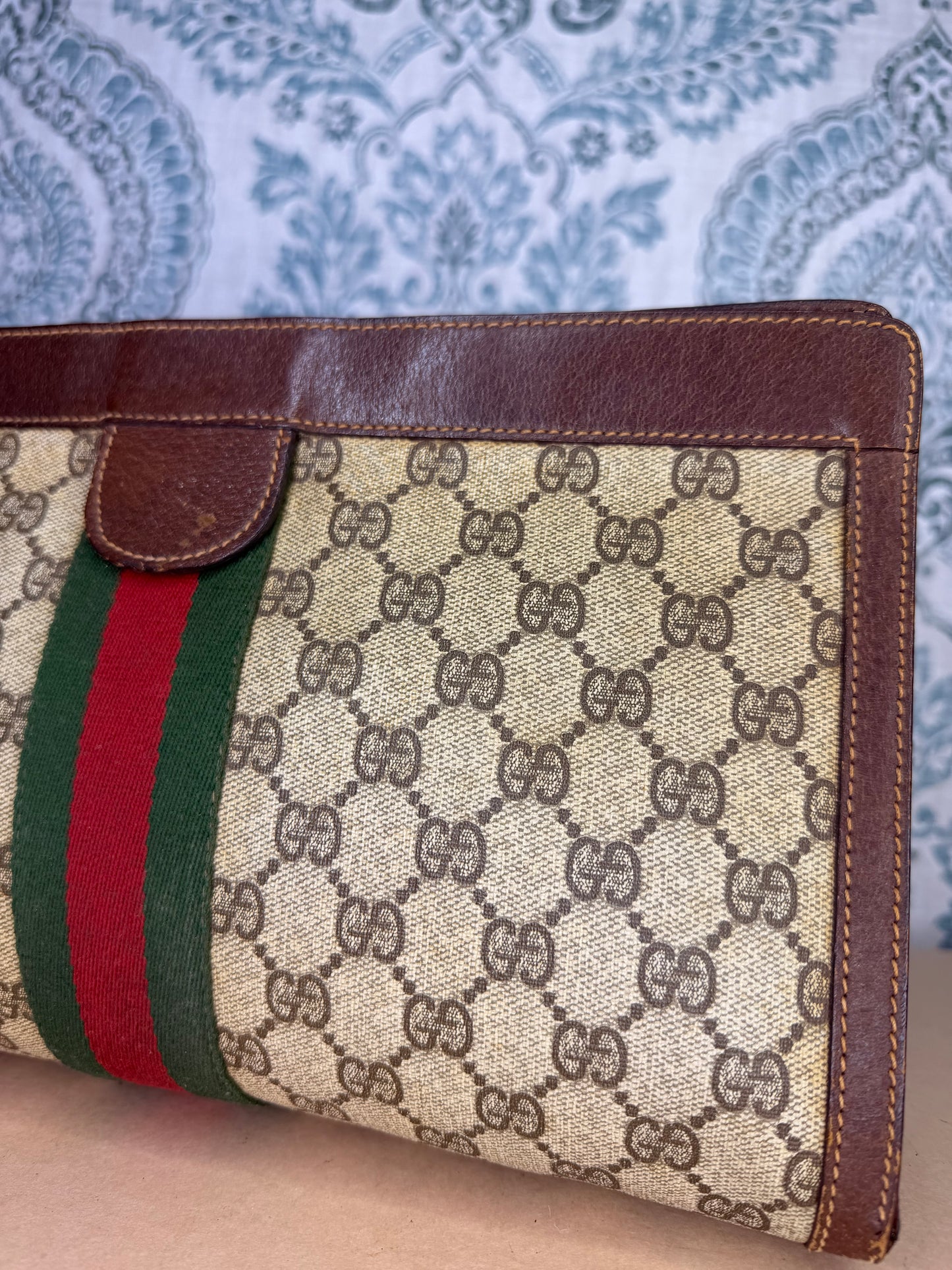 Gucci Supreme Sherry Line Clutch #1 (Parfums)
