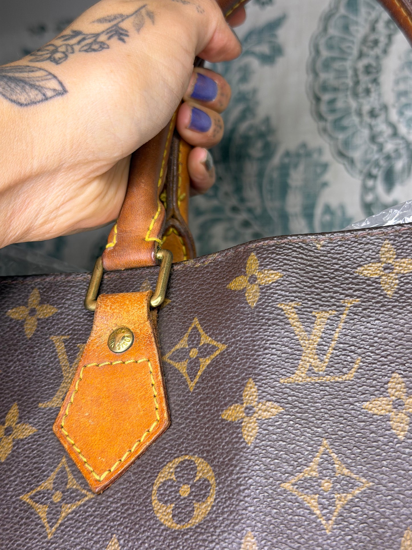Louis Vuitton Sac Plat