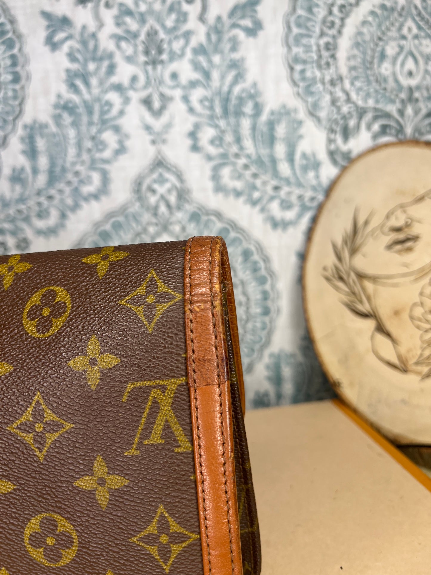 Louis Vuitton Pochette Dame GM