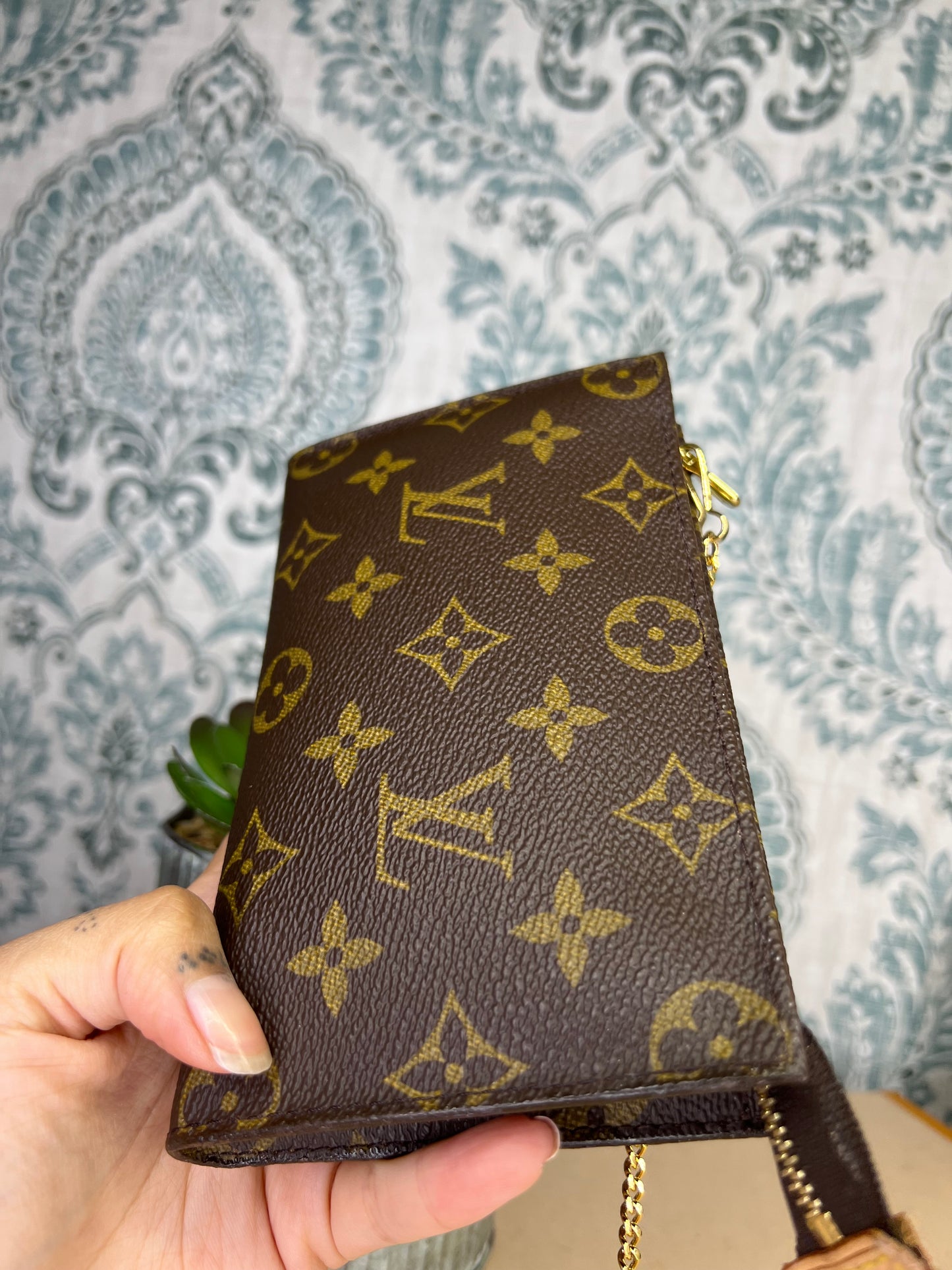 Louis Vuitton Monogram Bucket PM Pochette