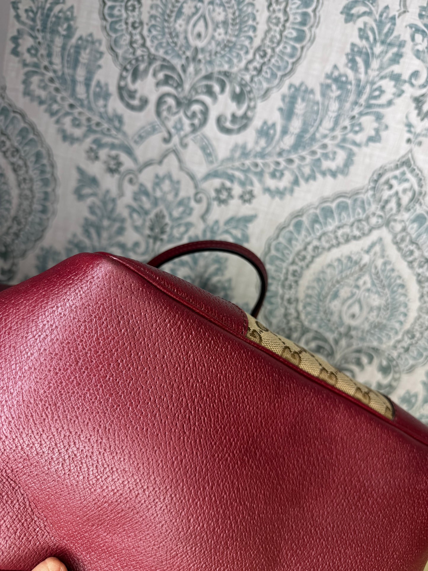 Gucci Medium Bree Zippered Tote