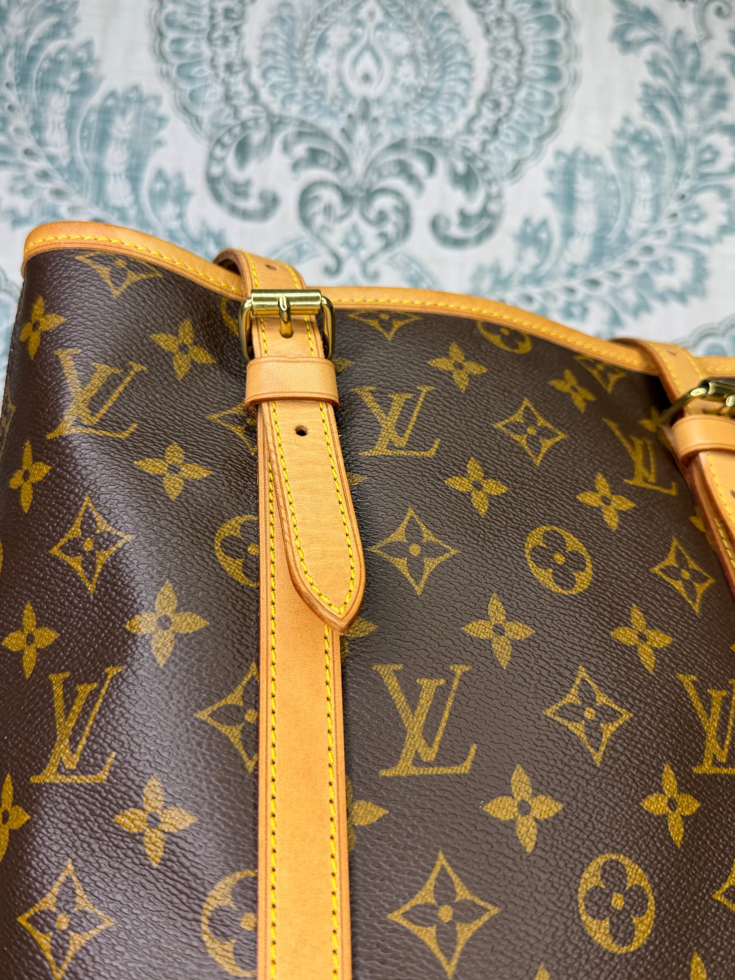 Louis Vuitton Bucket GM