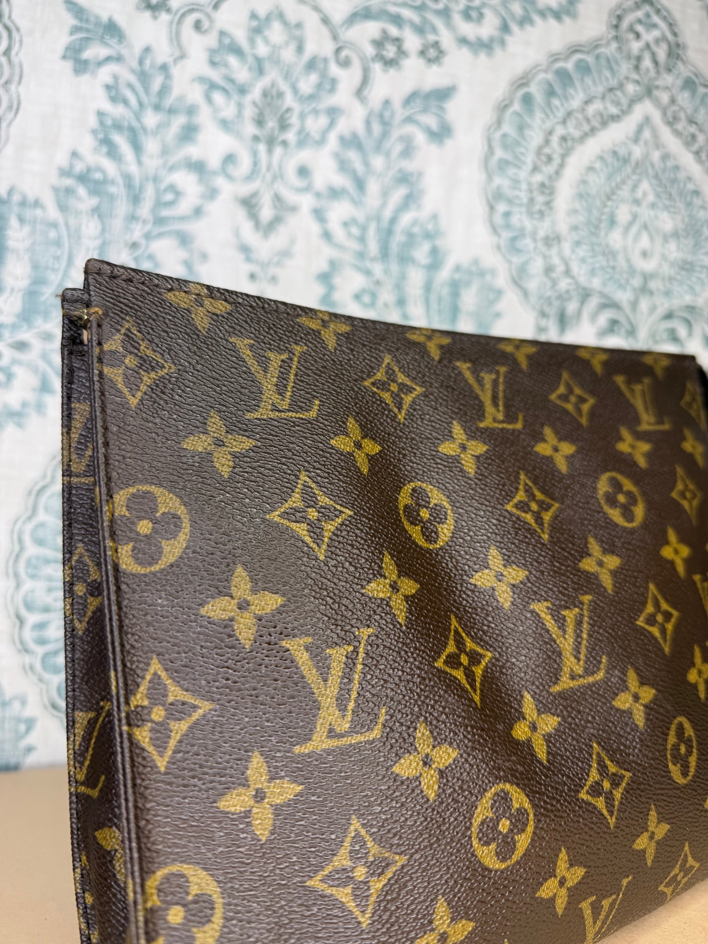 Louis Vuitton Toiletry 26 #1 (needs new zipper)