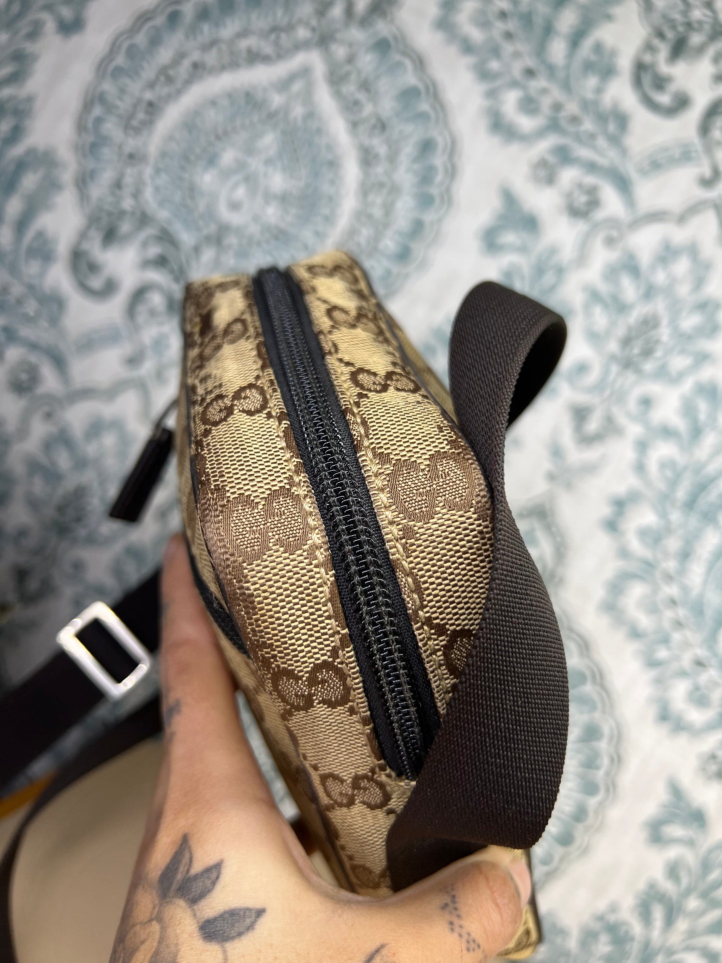 Gucci Mini Mesesenger Bag Crossbody
