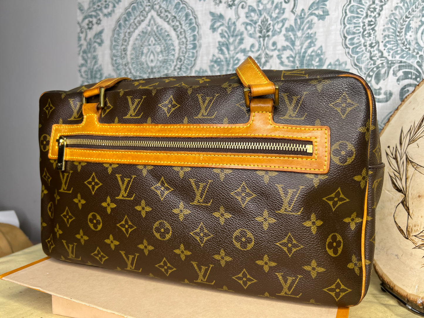 Louis Vuitton Cite GM