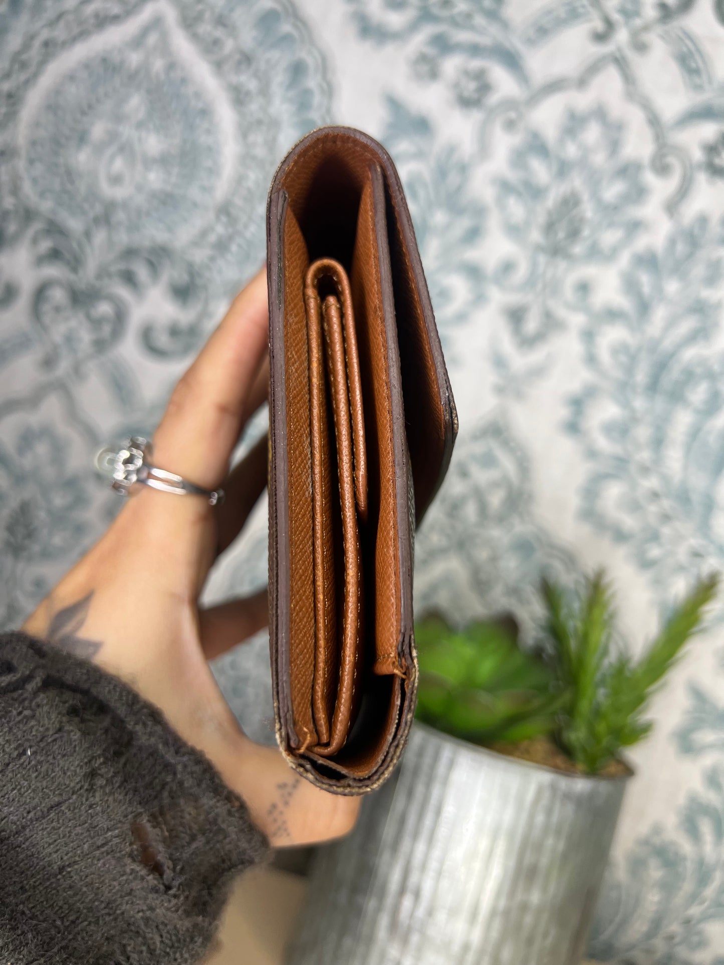 Louis Vuitton Monogram Passport Trifold Wallet #6