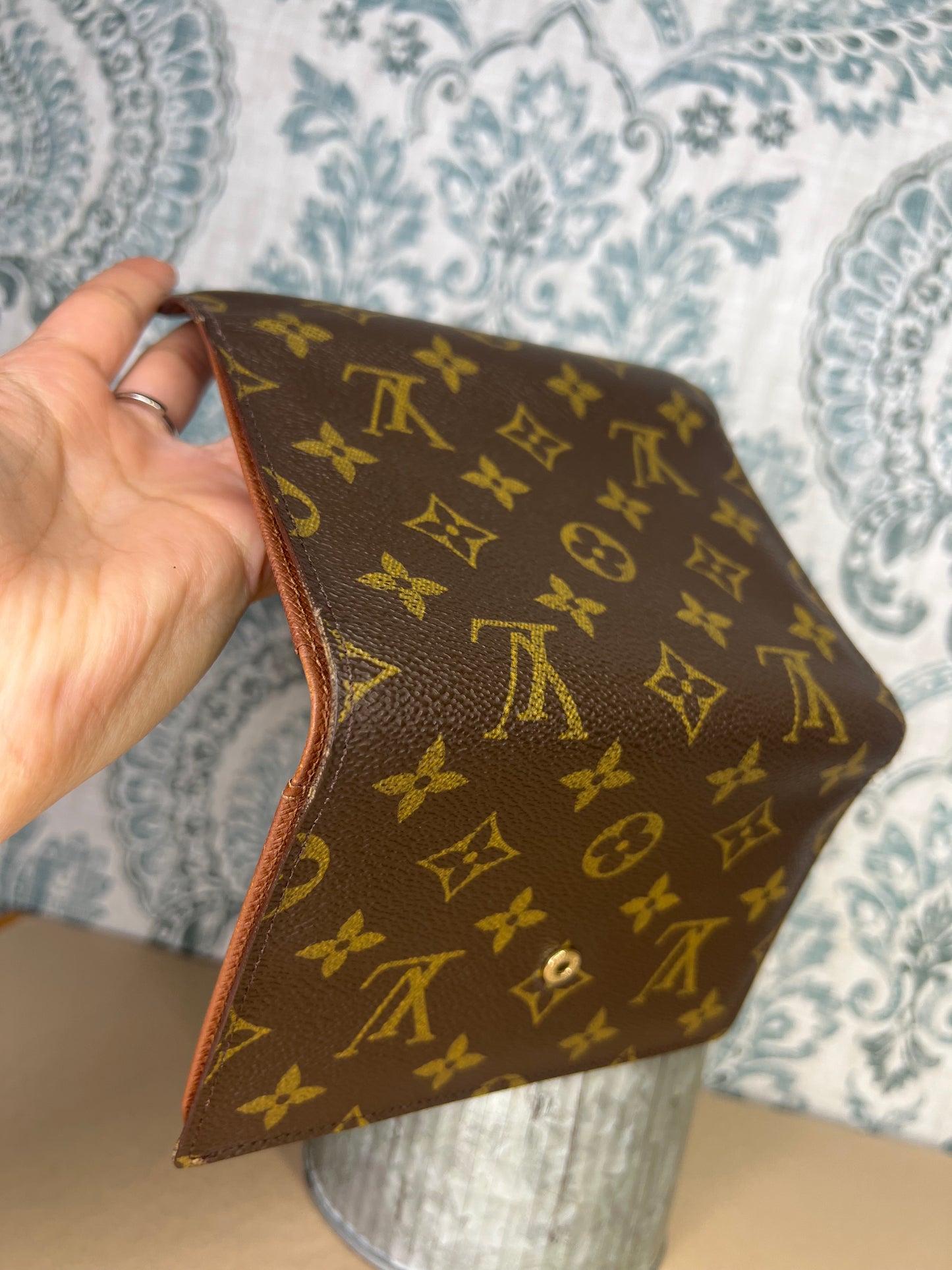Louis Vuitton Monogram Passport Trifold Wallet #4