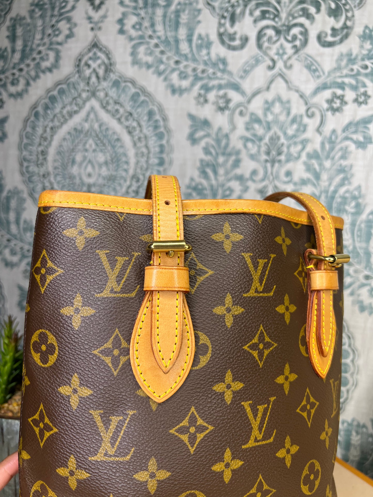 Louis Vuitton Bucket PM