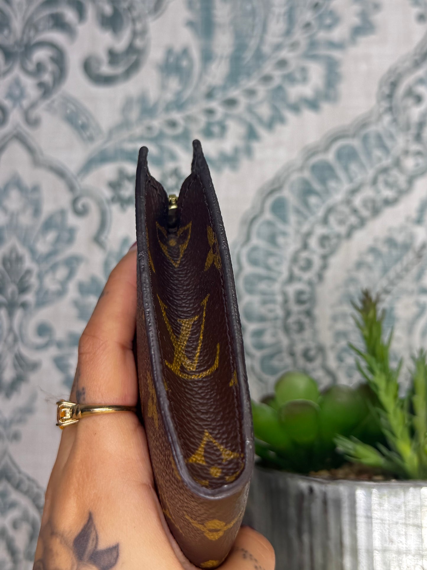 Louis Vuitton Bucket PM Pochette