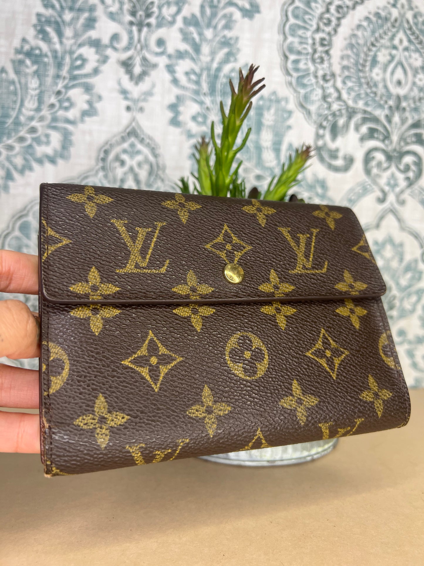 Louis Vuitton Monogram Passport Trifold Wallet #5