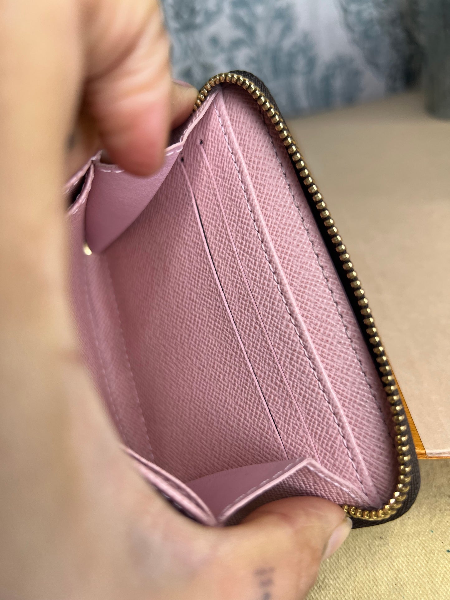 Louis Vuitton Rose Ballerine Zippy Compact Wallet