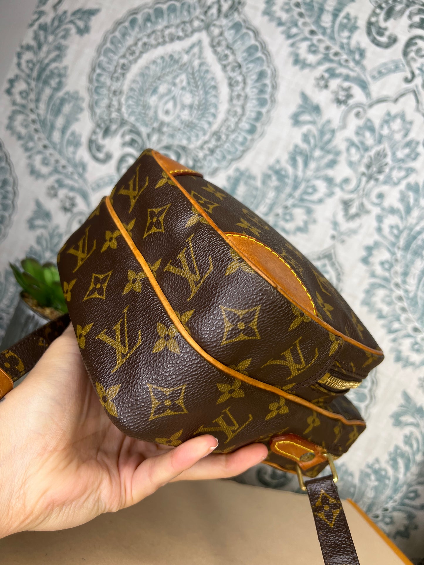 Louis Vuitton Amazon PM