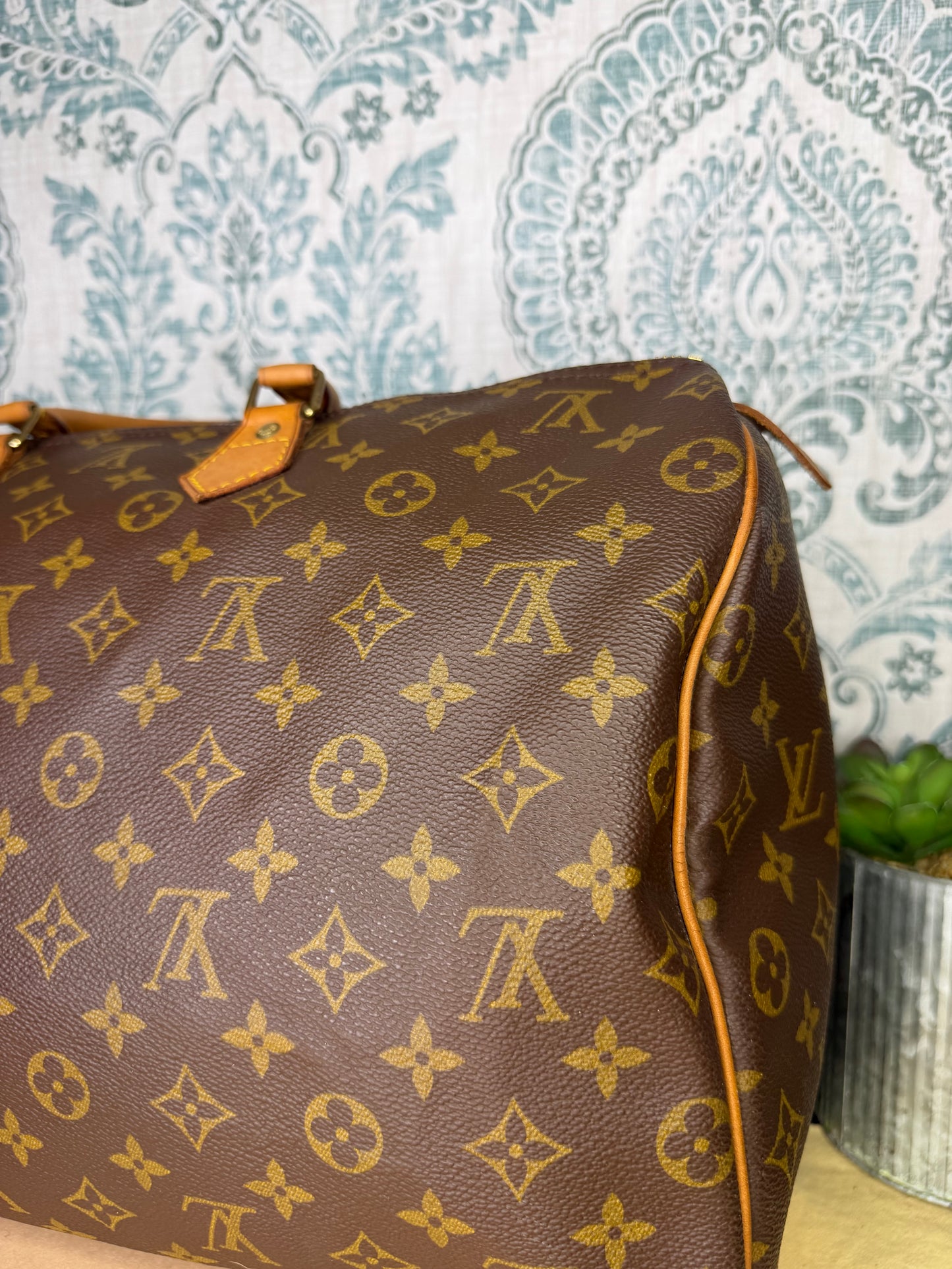 Louis Vuitton Speedy 40