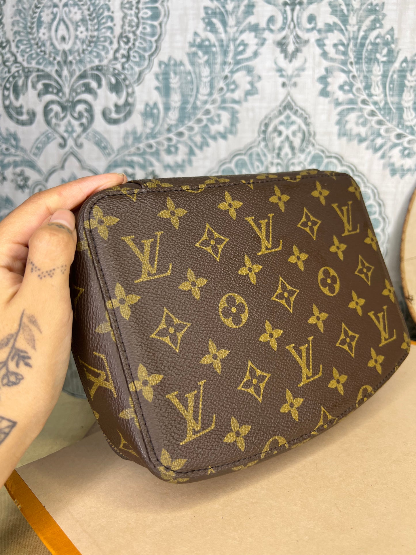 Louis Vuitton Monte Carlo GM Jewelry Case