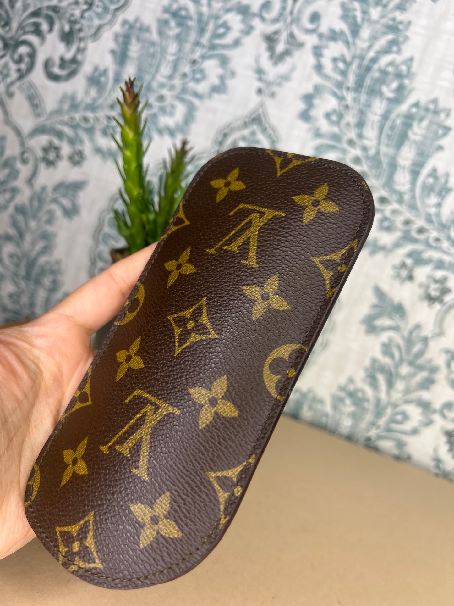 Louis Vuitton Etui Lunette Glasses Case