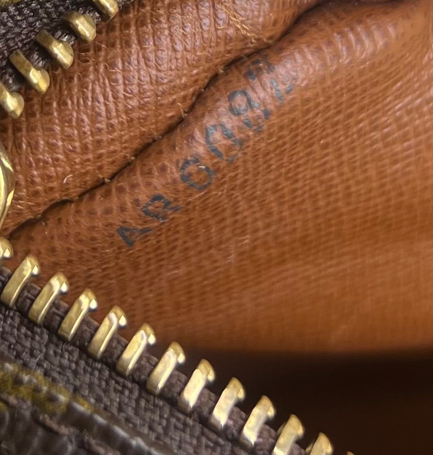 Louis Vuitton Nile PM