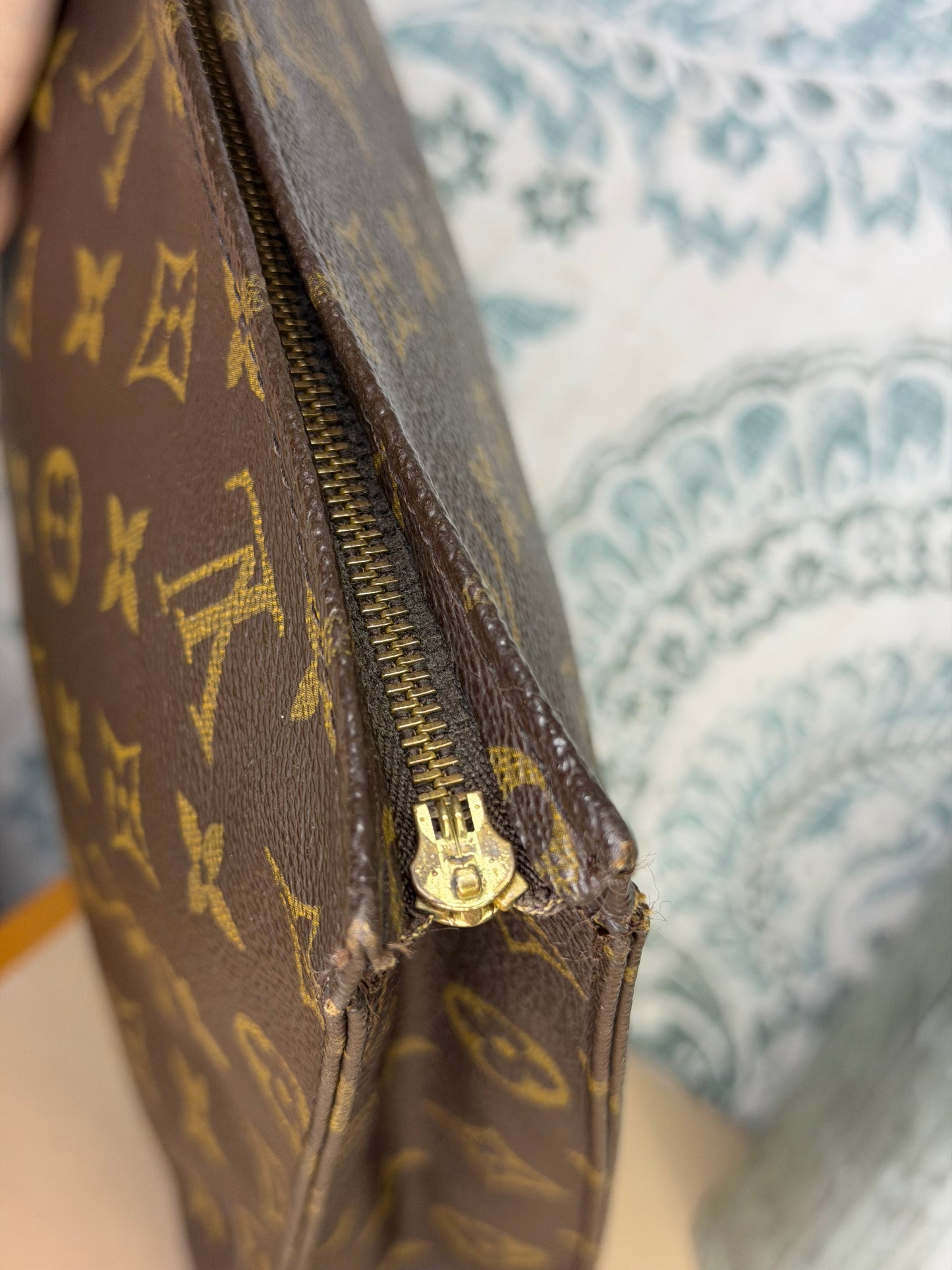 Louis Vuitton Toiletry 26 #1 (needs new zipper)
